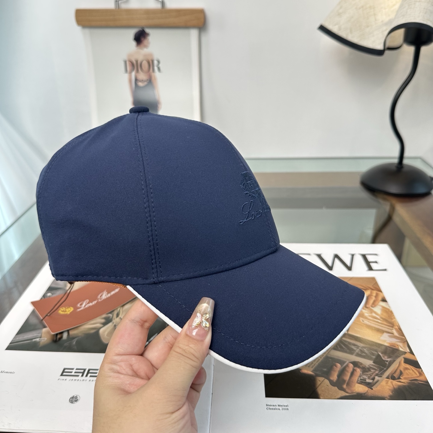Loro Piana(诺悠翩雅) 专柜 新款高版本棒球帽，大牌同步，超好搭配，出货！