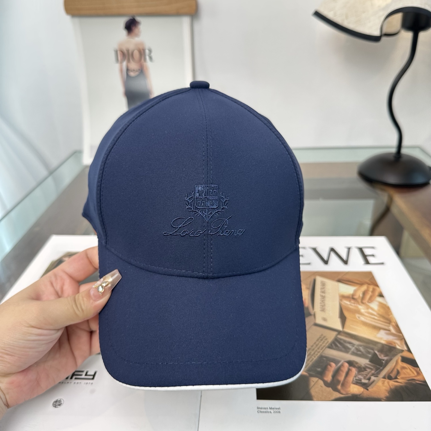 Loro Piana(诺悠翩雅) 专柜 新款高版本棒球帽，大牌同步，超好搭配，出货！