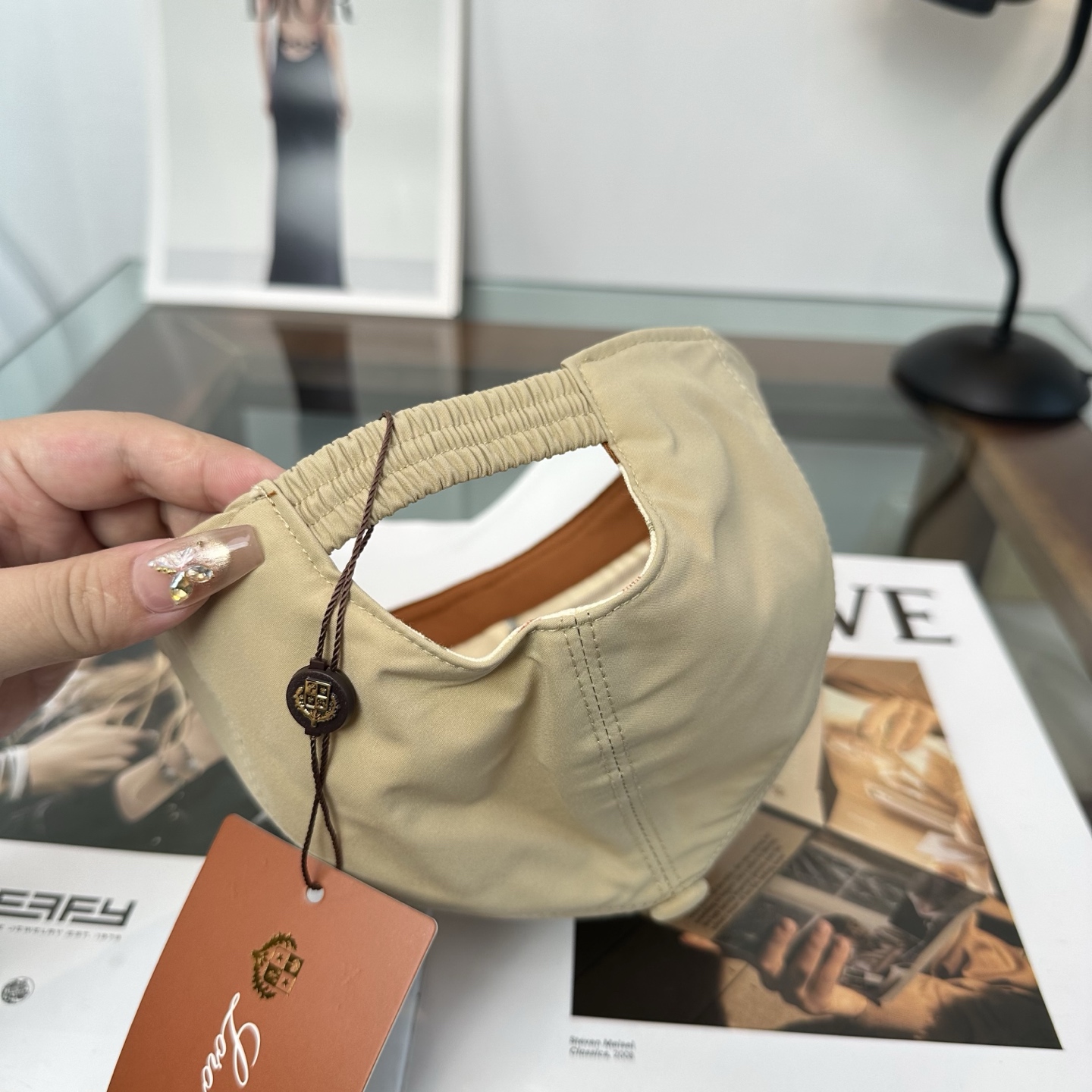 Loro Piana(诺悠翩雅) 专柜 新款高版本棒球帽，大牌同步，超好搭配，出货！