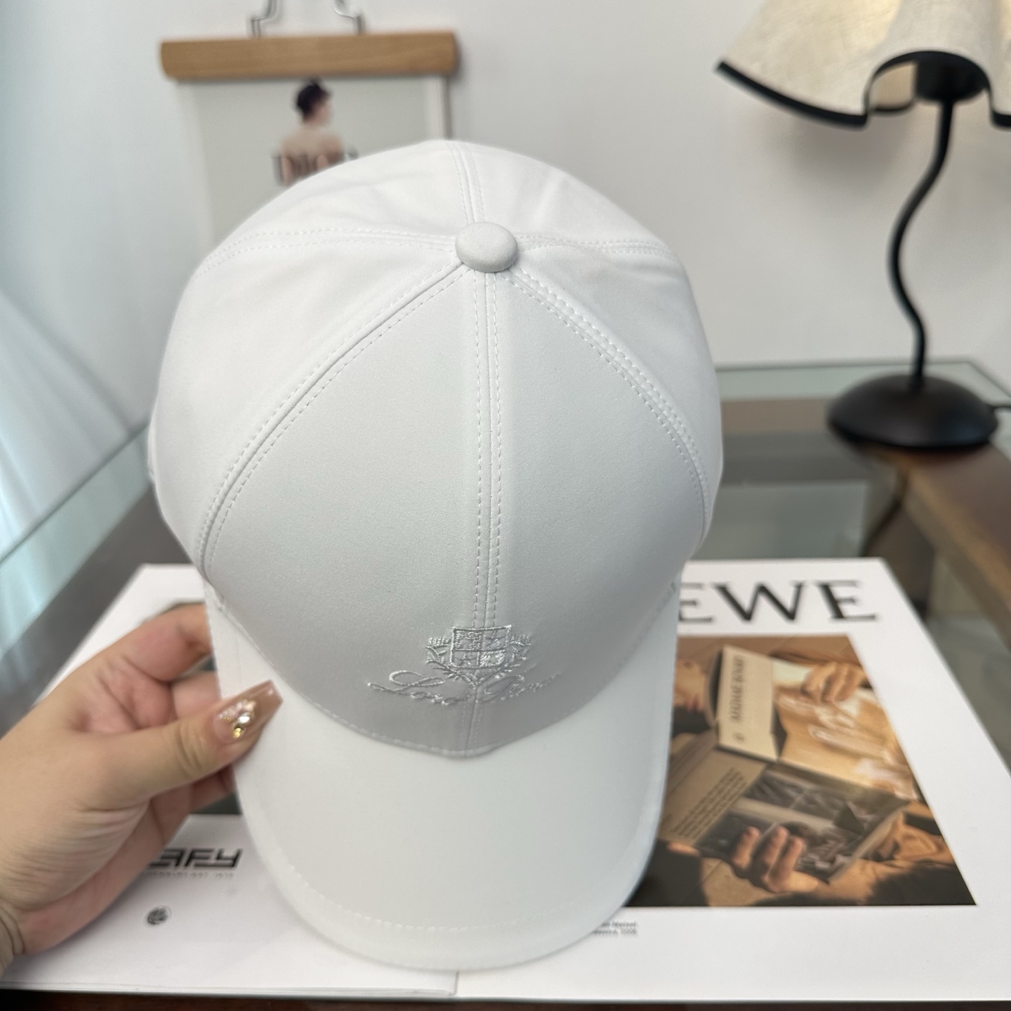 Loro Piana(诺悠翩雅) 专柜 新款高版本棒球帽，大牌同步，超好搭配，出货！