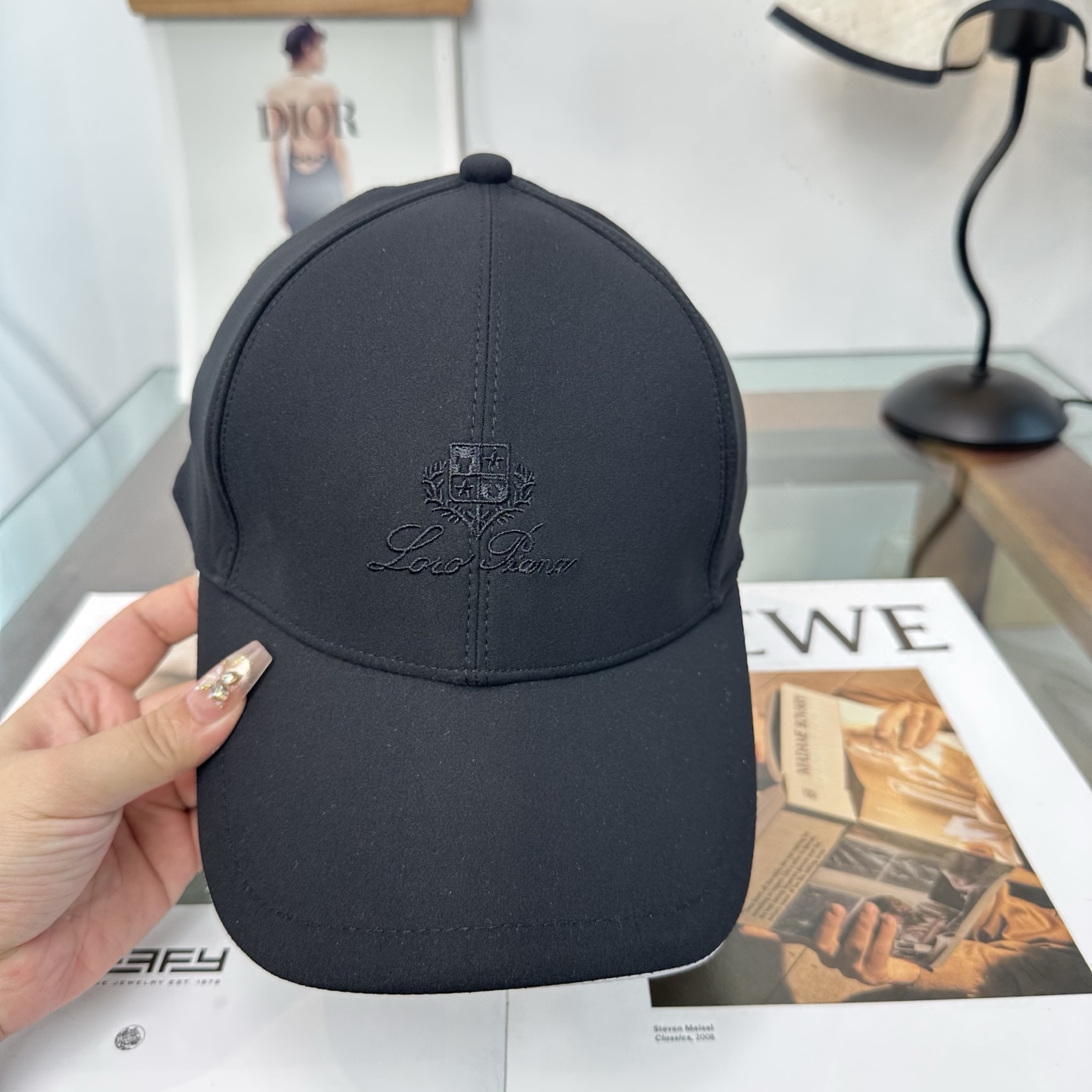 Loro Piana(诺悠翩雅) 专柜 新款高版本棒球帽，大牌同步，超好搭配，出货！