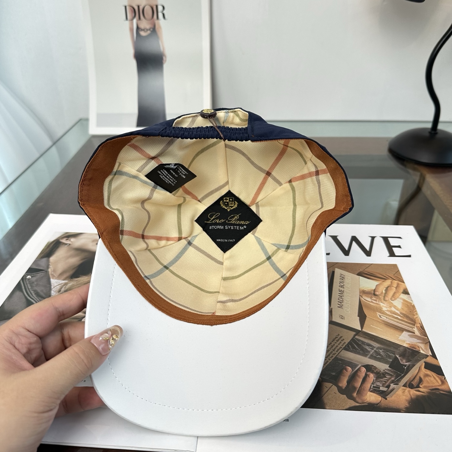 Loro Piana(诺悠翩雅) 专柜 新款高版本棒球帽，大牌同步，超好搭配，出货！