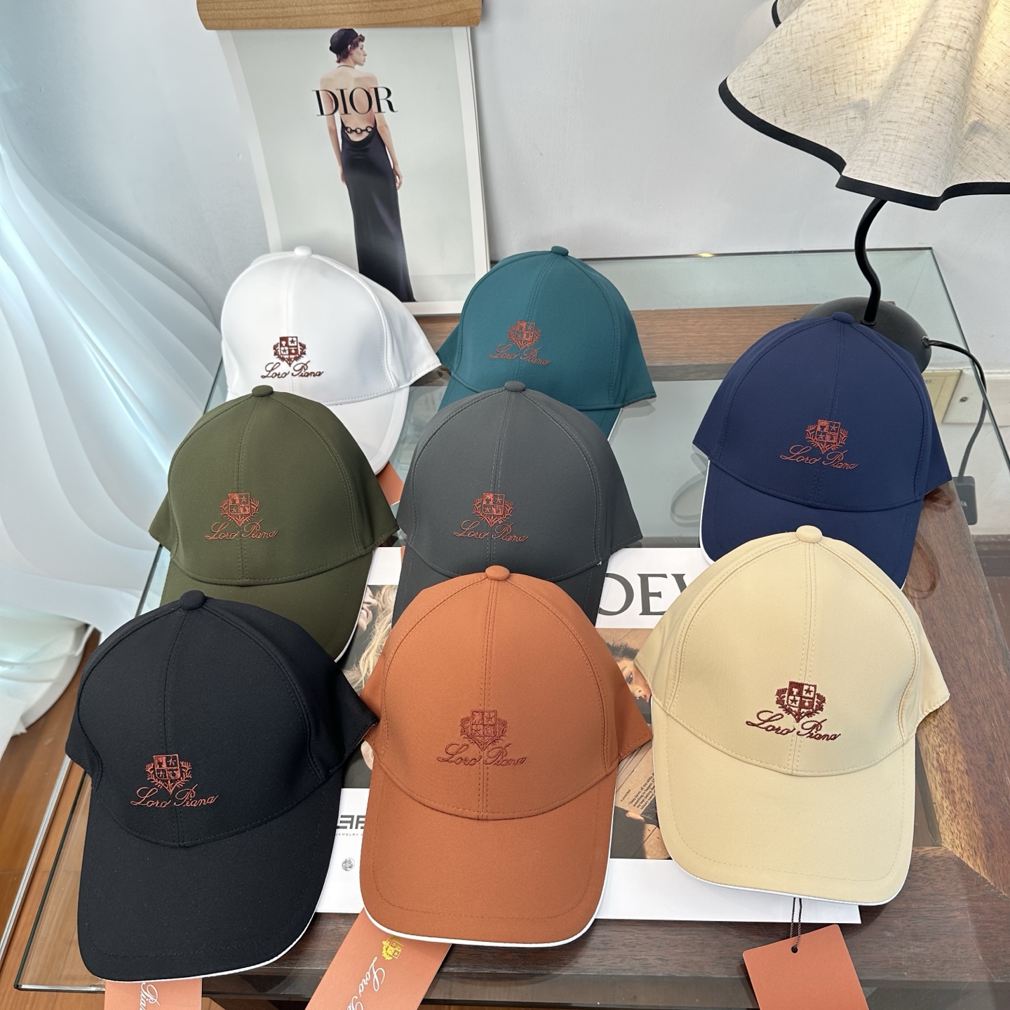 Loro Piana(诺悠翩雅) 专柜 新款高版本棒球帽，大牌同步，超好搭配，出货！