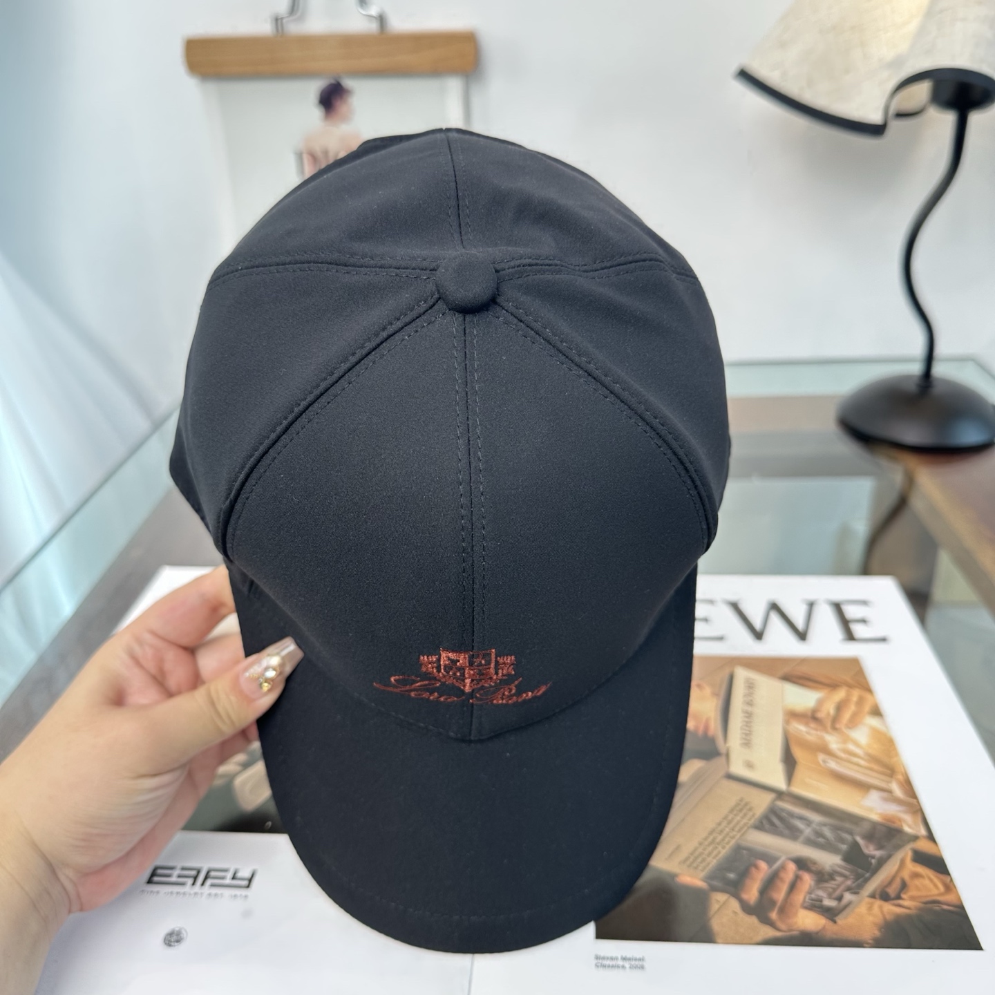 Loro Piana(诺悠翩雅) 专柜 新款高版本棒球帽，大牌同步，超好搭配，出货！
