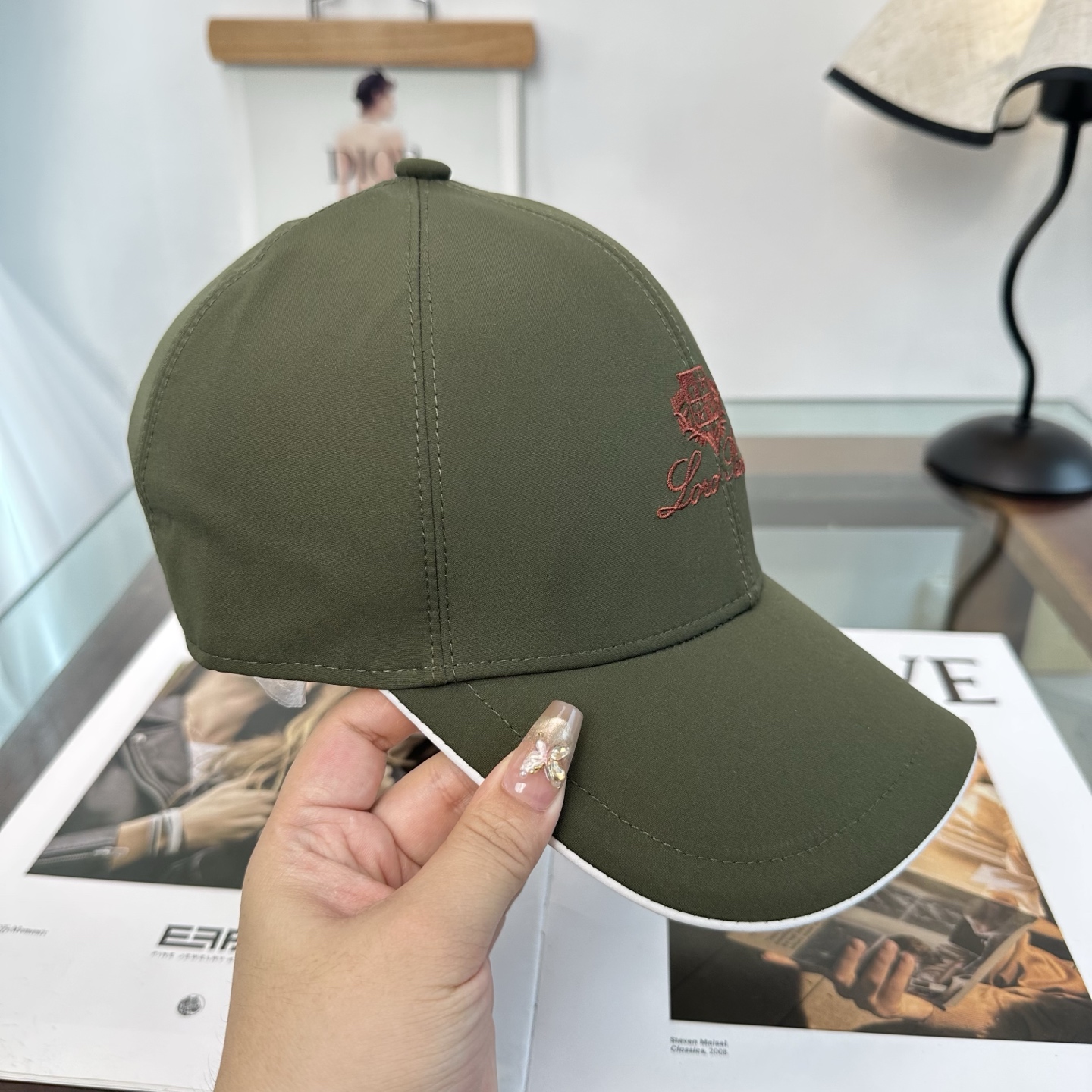 Loro Piana(诺悠翩雅) 专柜 新款高版本棒球帽，大牌同步，超好搭配，出货！