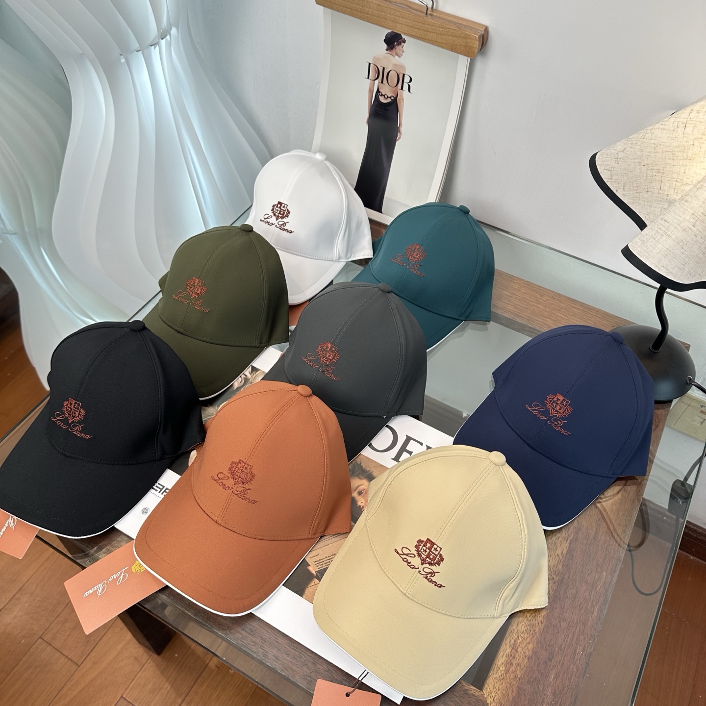 Loro Piana(诺悠翩雅) 专柜 新款高版本棒球帽，大牌同步，超好搭配，出货！