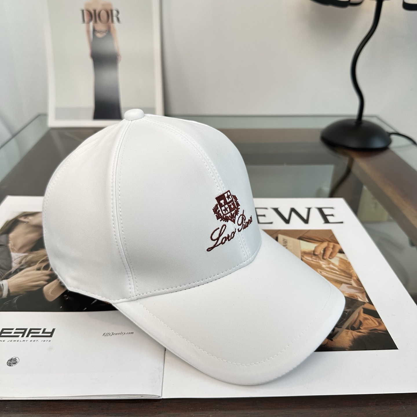 Loro Piana(诺悠翩雅) 专柜 新款高版本棒球帽，大牌同步，超好搭配，出货！