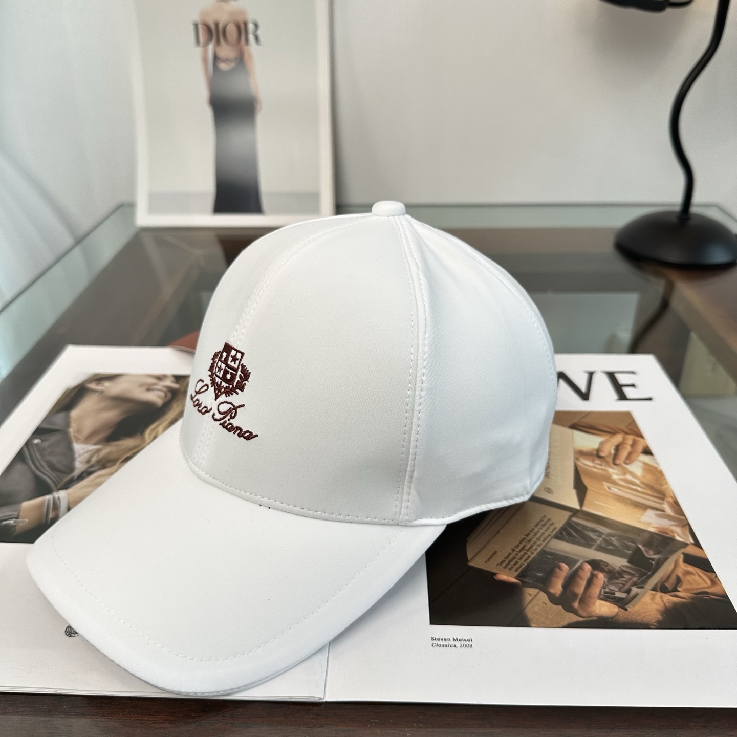 Loro Piana(诺悠翩雅) 专柜 新款高版本棒球帽，大牌同步，超好搭配，出货！