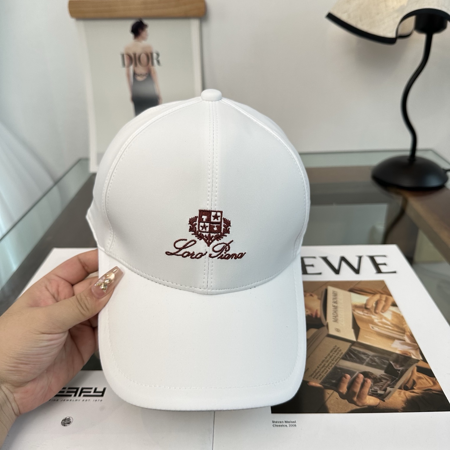 Loro Piana(诺悠翩雅) 专柜 新款高版本棒球帽，大牌同步，超好搭配，出货！