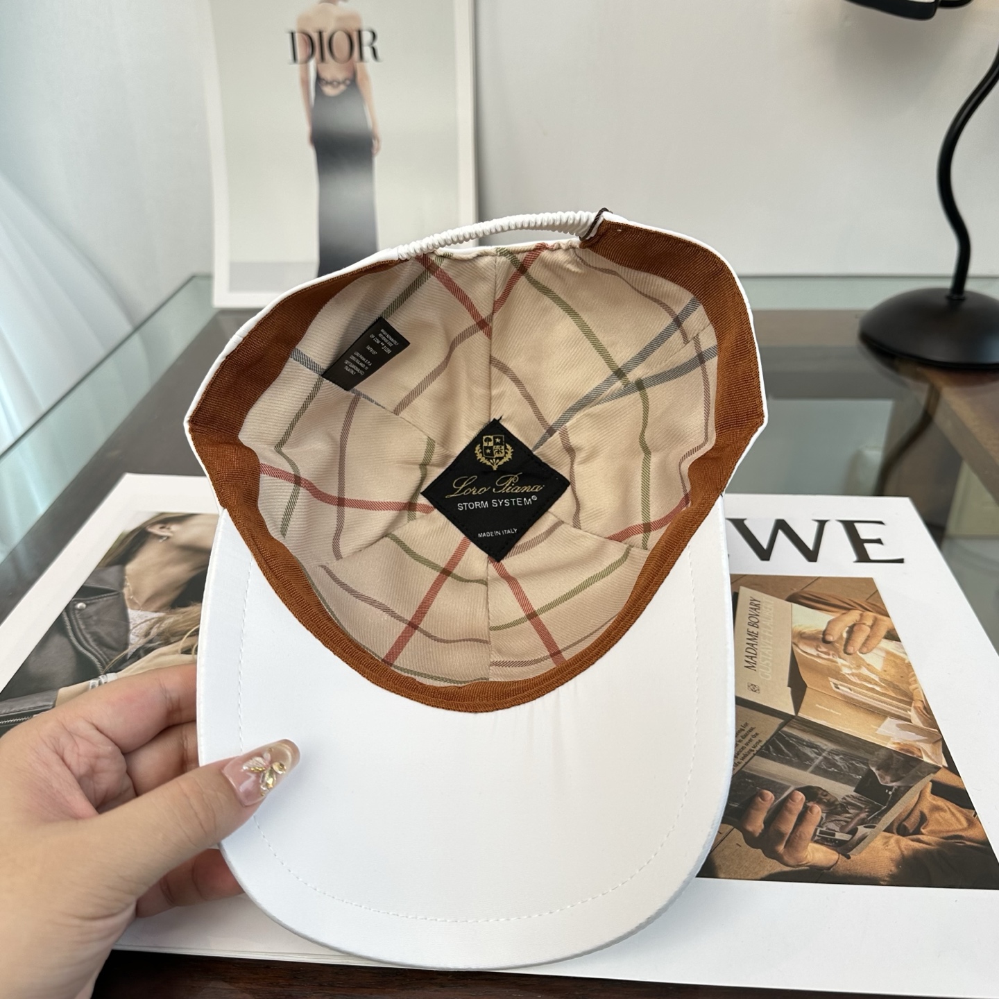Loro Piana(诺悠翩雅) 专柜 新款高版本棒球帽，大牌同步，超好搭配，出货！