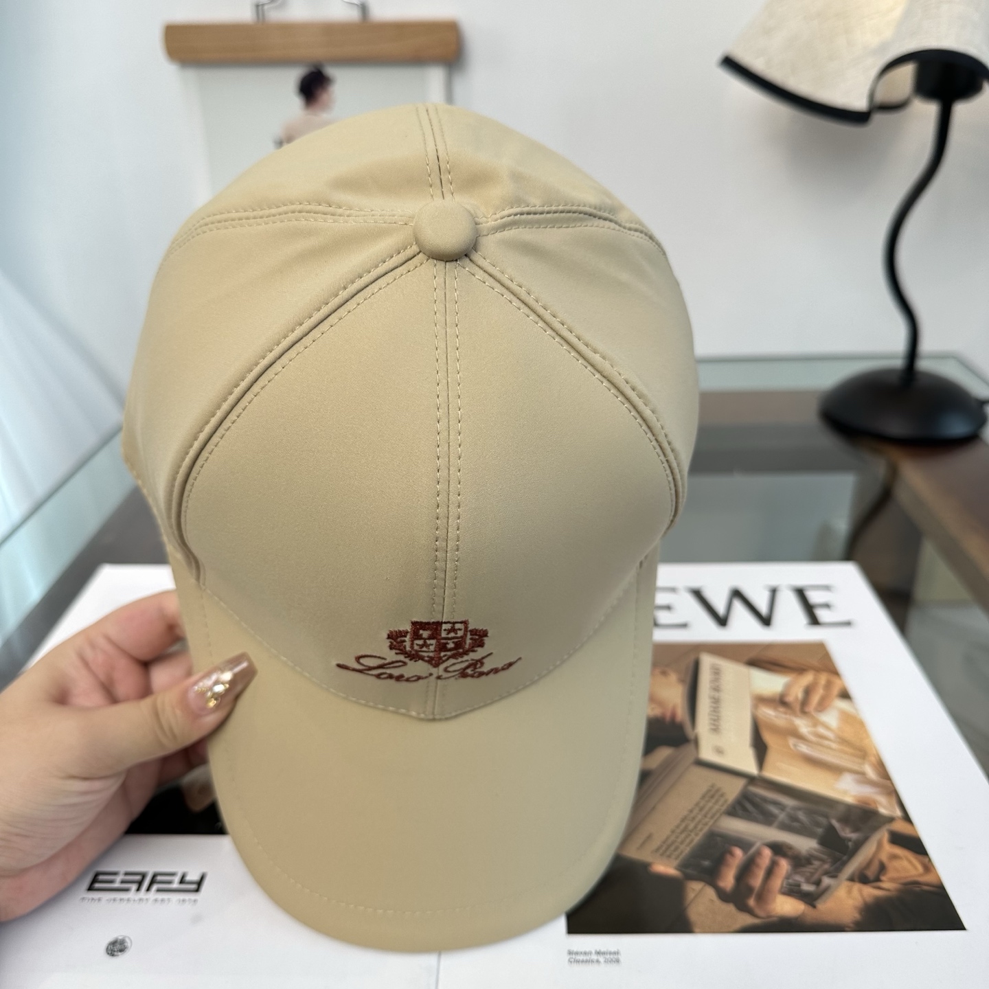 Loro Piana(诺悠翩雅) 专柜 新款高版本棒球帽，大牌同步，超好搭配，出货！