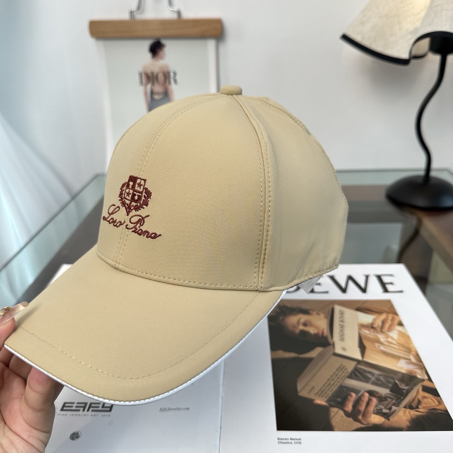 Loro Piana(诺悠翩雅) 专柜 新款高版本棒球帽，大牌同步，超好搭配，出货！