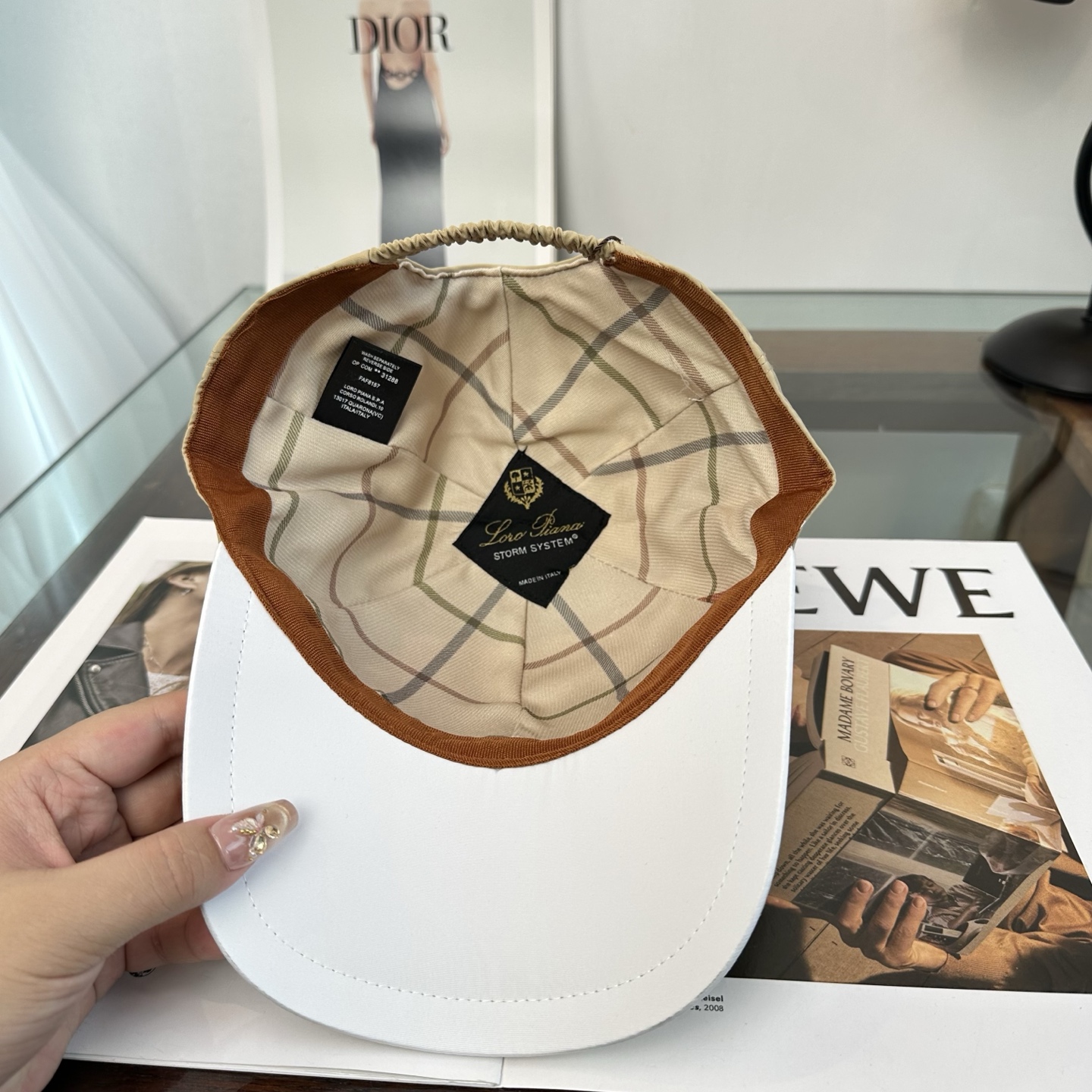 Loro Piana(诺悠翩雅) 专柜 新款高版本棒球帽，大牌同步，超好搭配，出货！