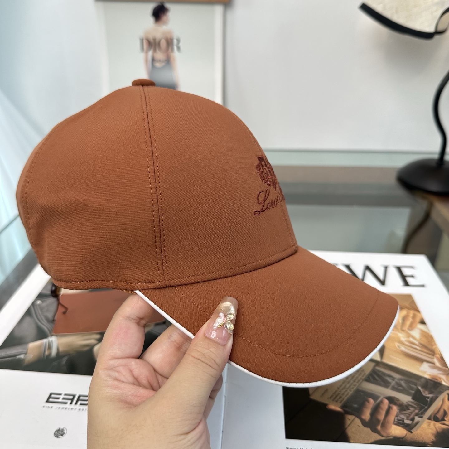 Loro Piana(诺悠翩雅) 专柜 新款高版本棒球帽，大牌同步，超好搭配，出货！
