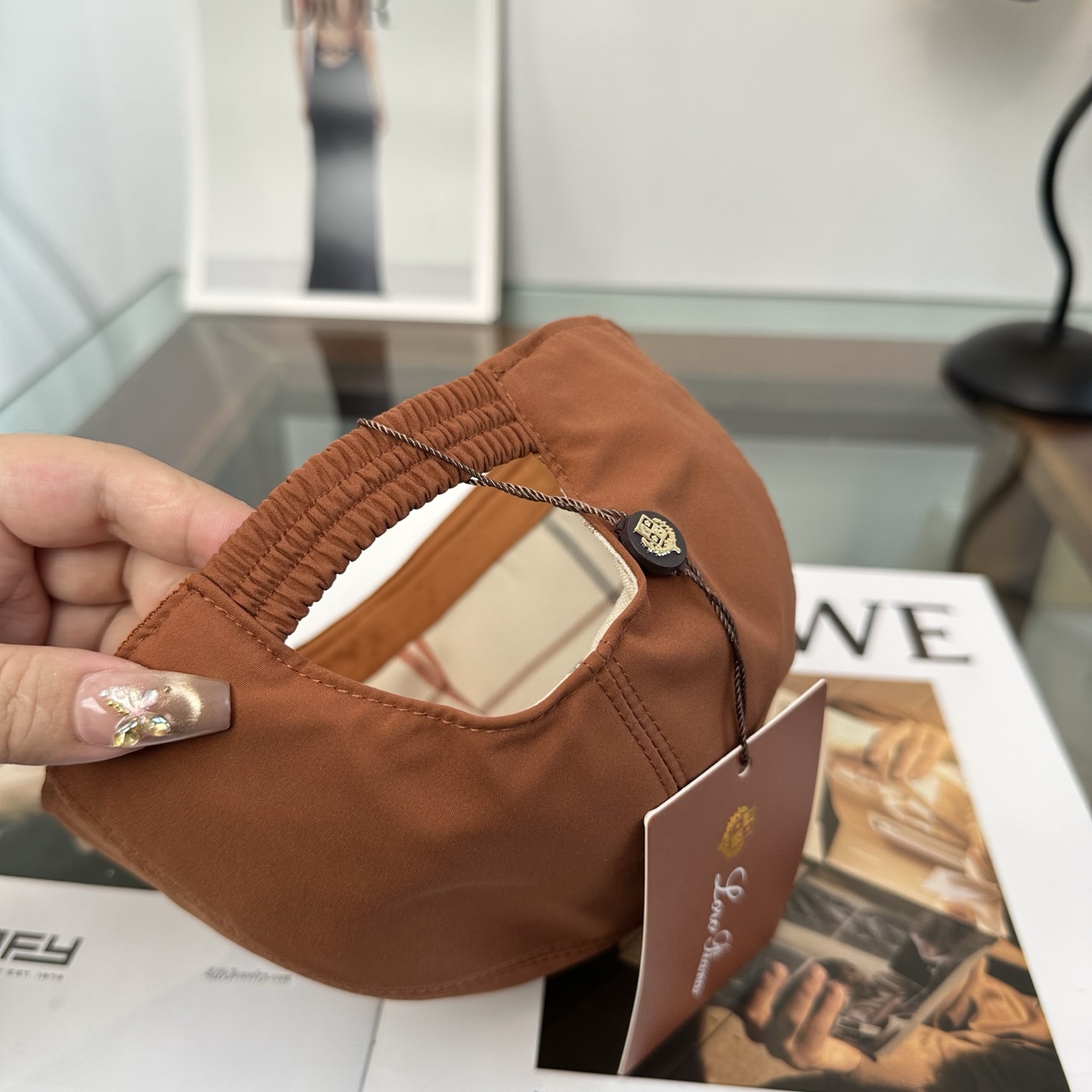 Loro Piana(诺悠翩雅) 专柜 新款高版本棒球帽，大牌同步，超好搭配，出货！