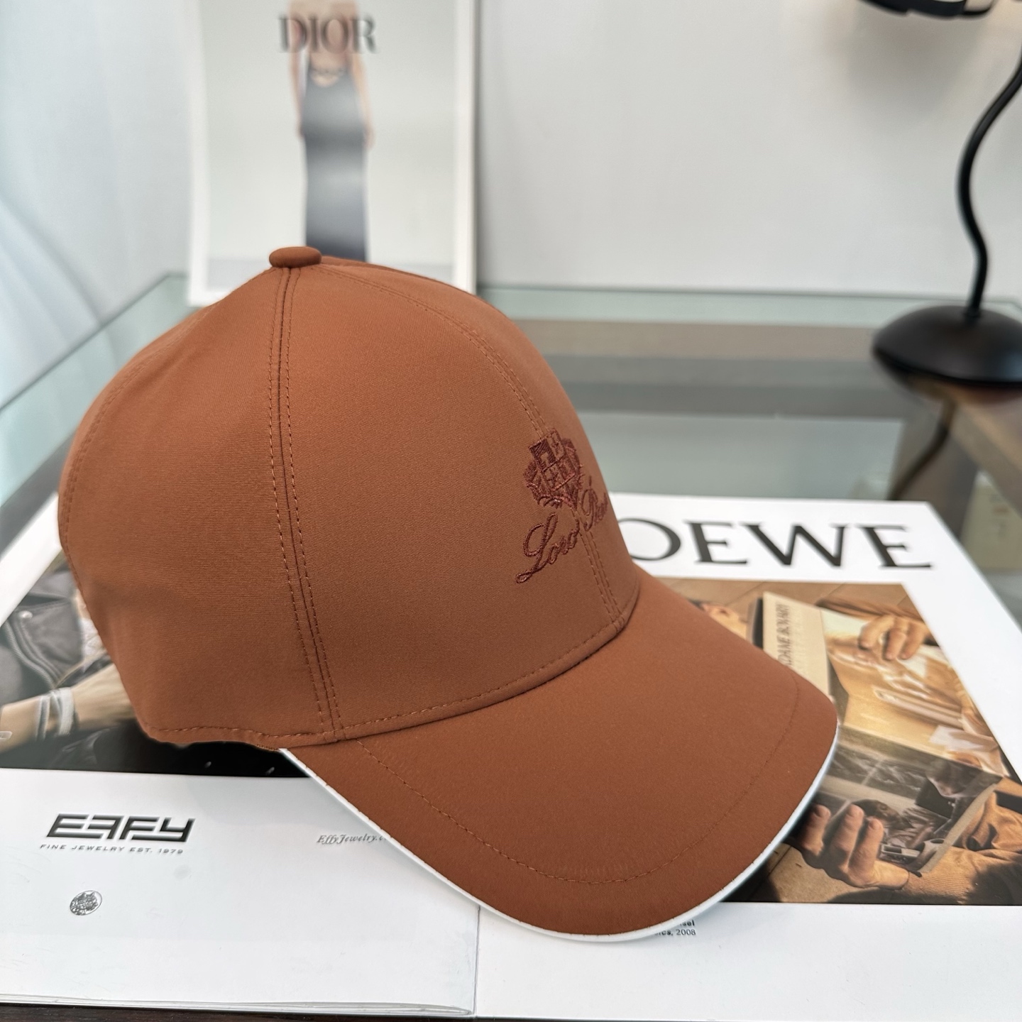Loro Piana(诺悠翩雅) 专柜 新款高版本棒球帽，大牌同步，超好搭配，出货！