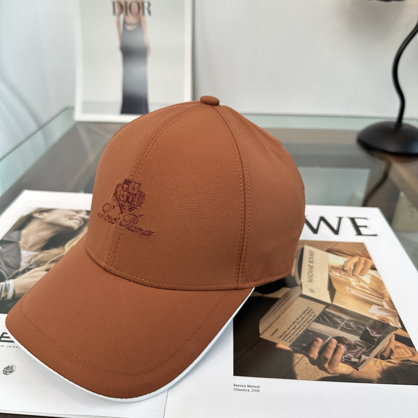 Loro Piana(诺悠翩雅) 专柜 新款高版本棒球帽，大牌同步，超好搭配，出货！