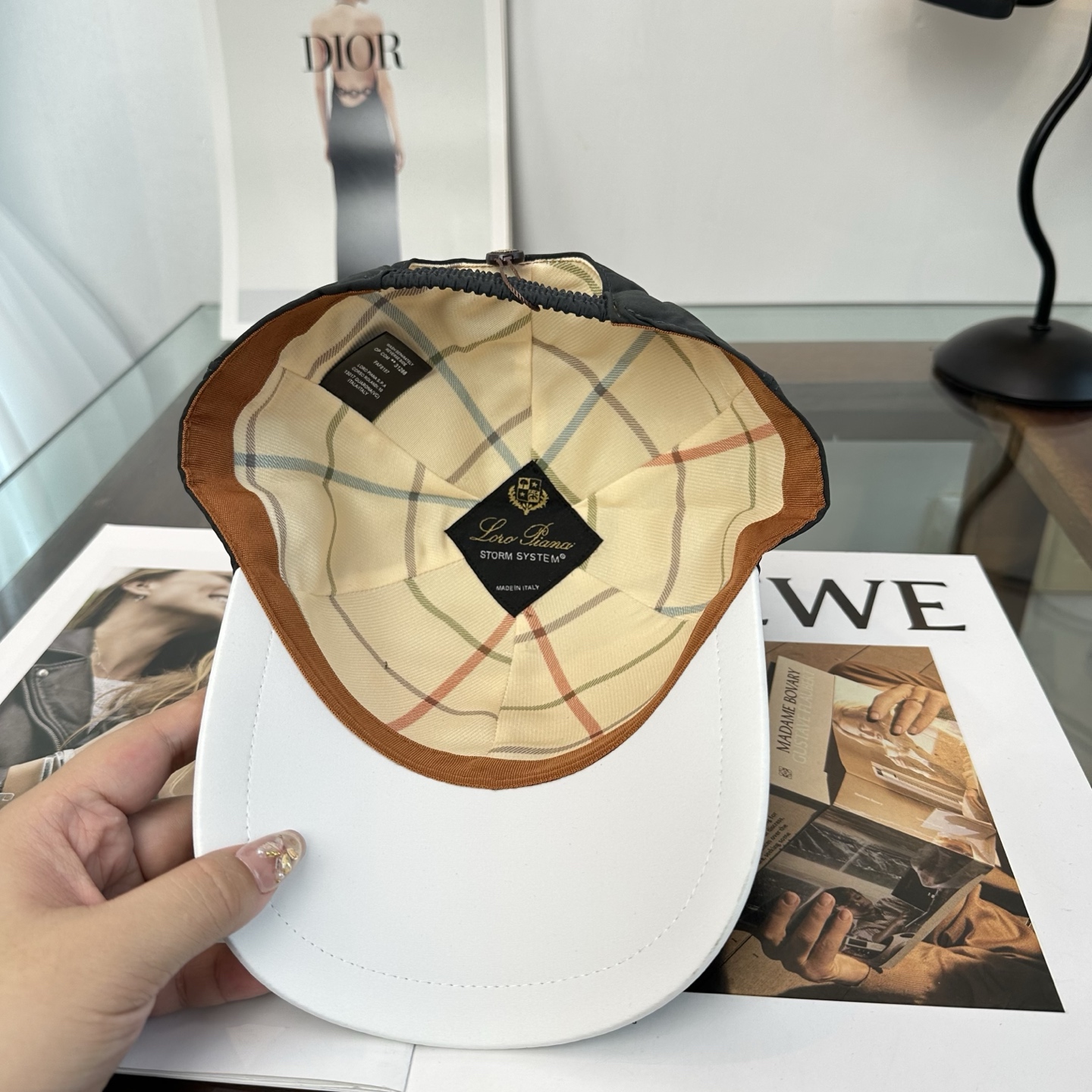 Loro Piana(诺悠翩雅) 专柜 新款高版本棒球帽，大牌同步，超好搭配，出货！