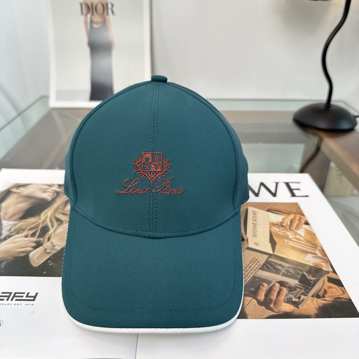 Loro Piana(诺悠翩雅) 专柜 新款高版本棒球帽，大牌同步，超好搭配，出货！