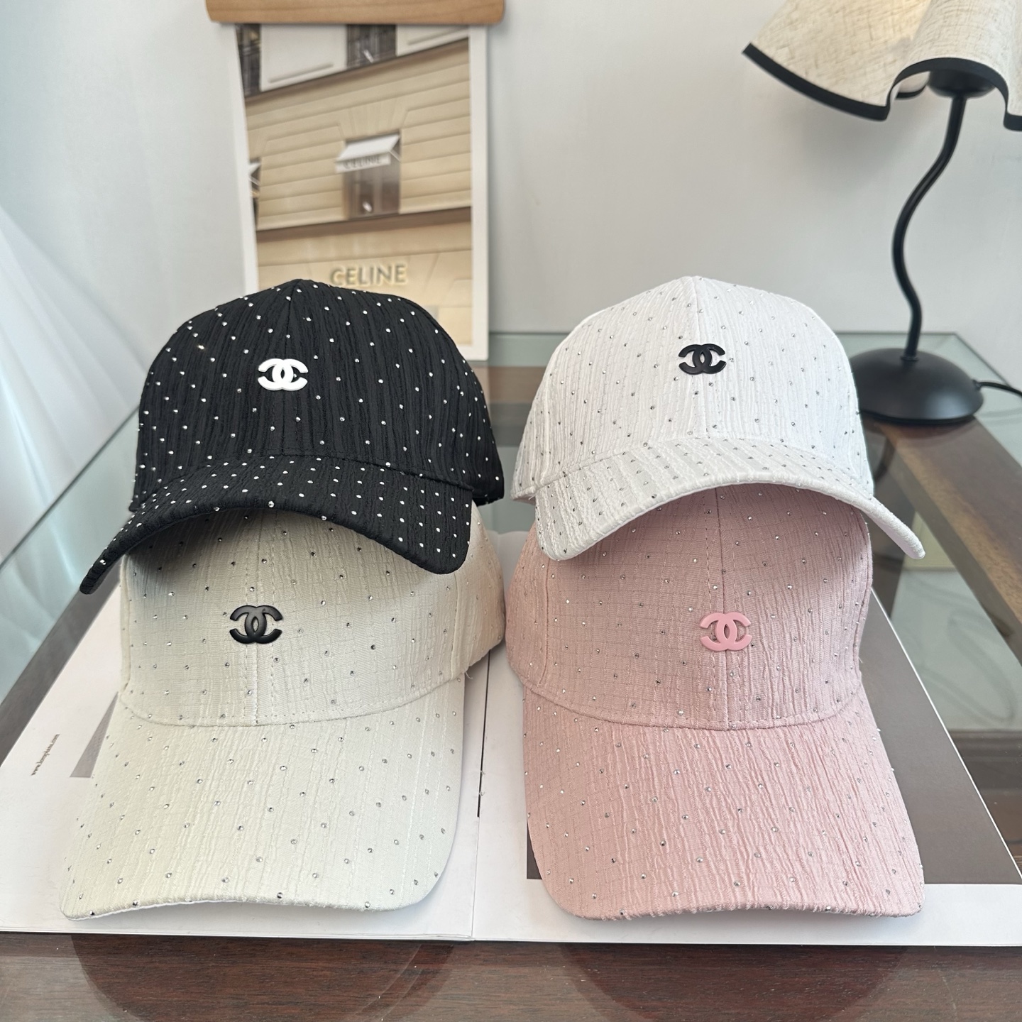 Chanel 遮阳又超好搭配，出街单品 高货版本