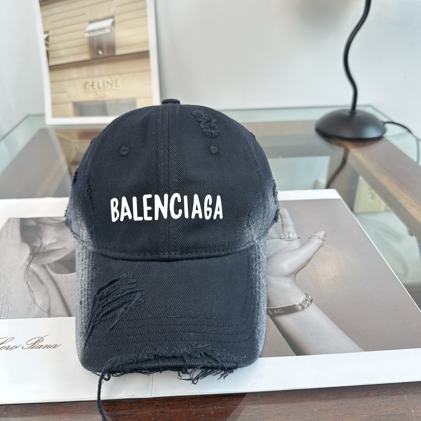 Balenciaga 新品Balenciaga 巴黎世家字母新款棒球帽