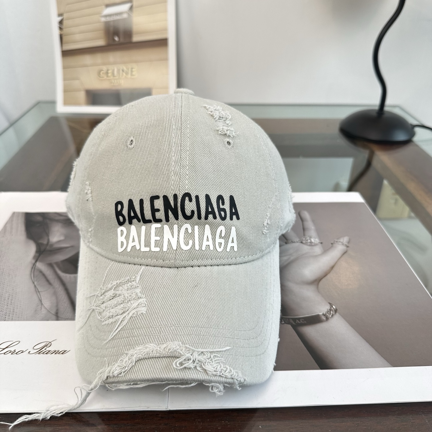 Balenciaga 新品Balenciaga 巴黎世家字母新款棒球帽