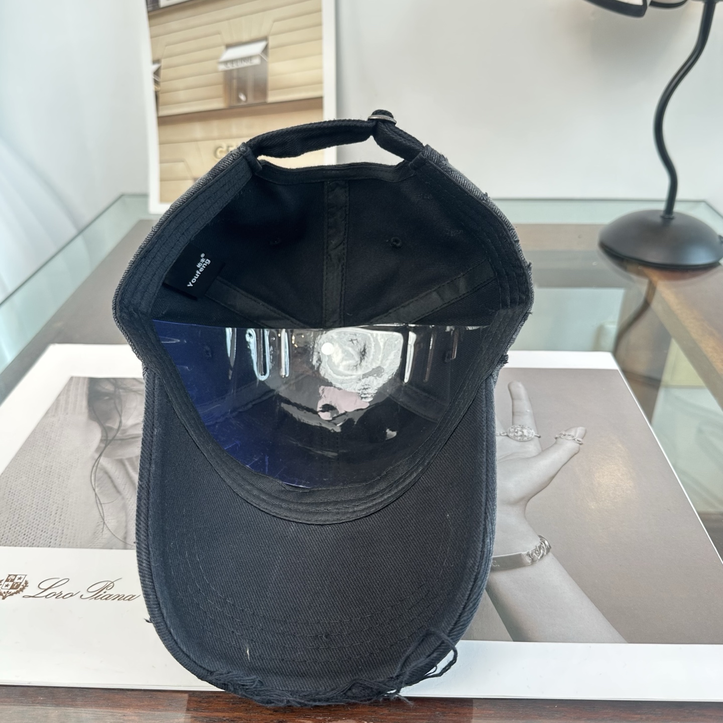 新品Balenciaga 巴黎世家字母新款棒球帽现货秒发🧢简约时尚超级无敌好看的帽子！情侣款！