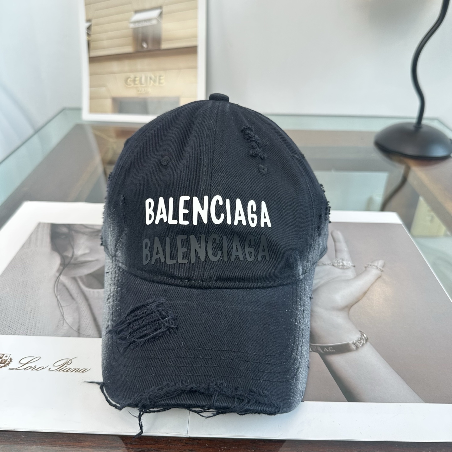 Balenciaga 新品Balenciaga 巴黎世家字母新款棒球帽