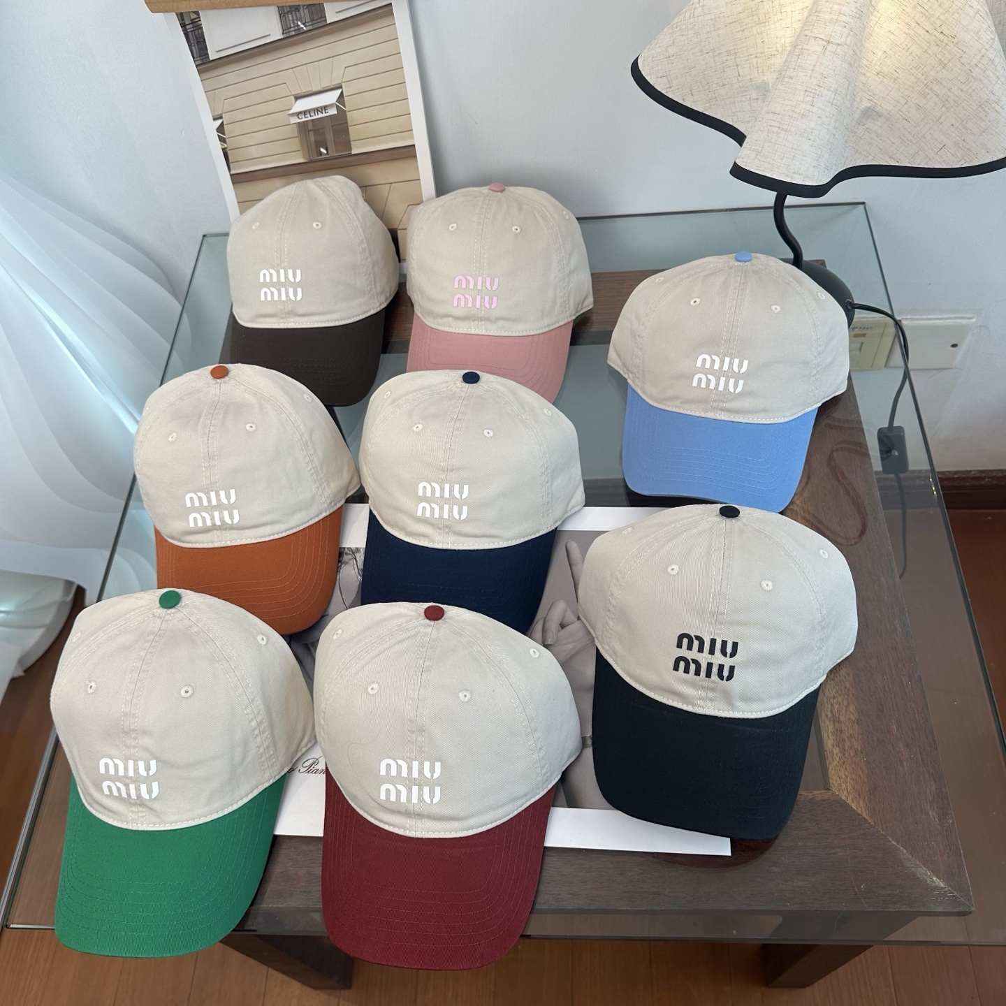 Miu Miu 谬谬miumiu 新款棒球帽， 开模订制， 做工细致质量超赞