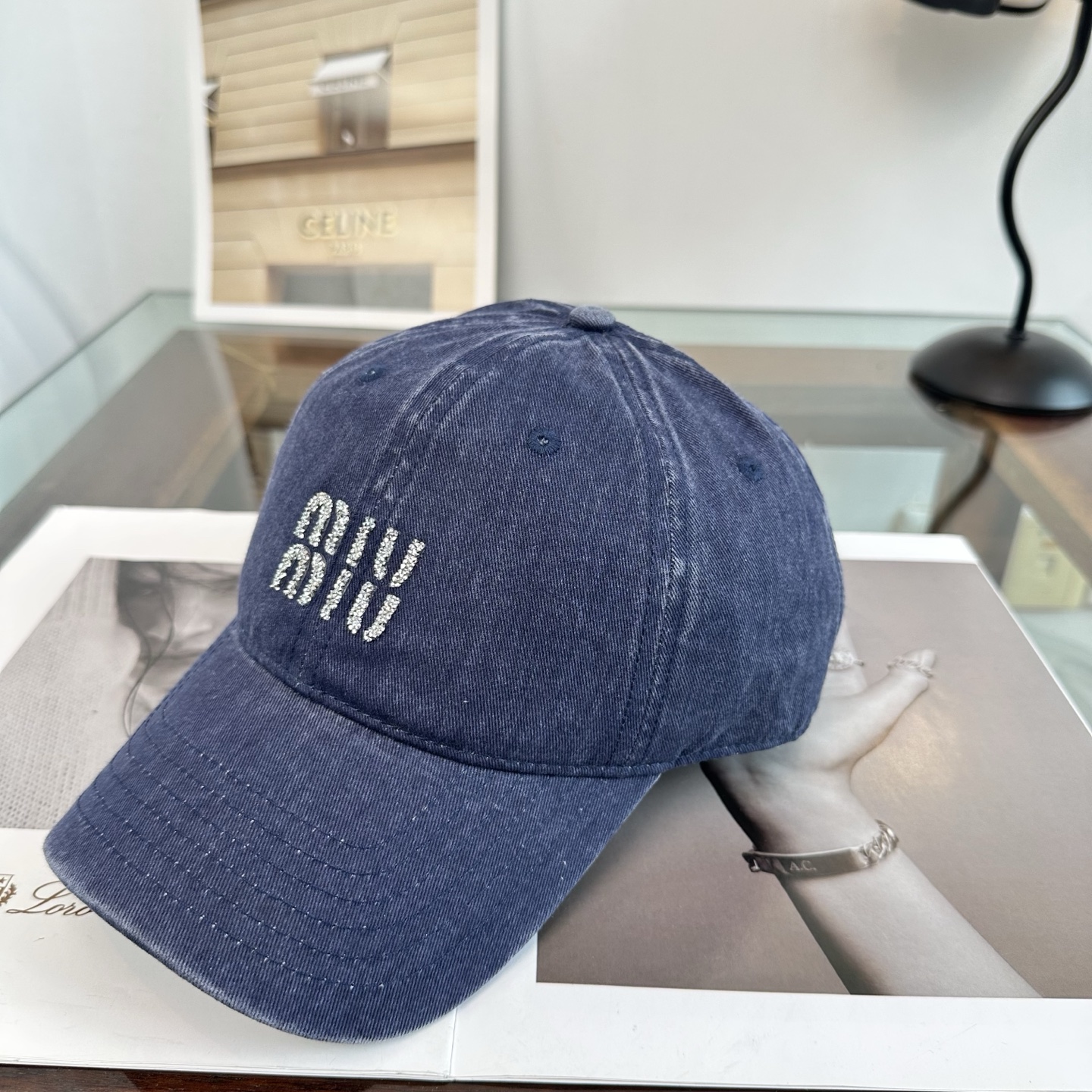谬谬miumiu 新款棒球帽，正品开模订制，原版做工细致质量超赞！