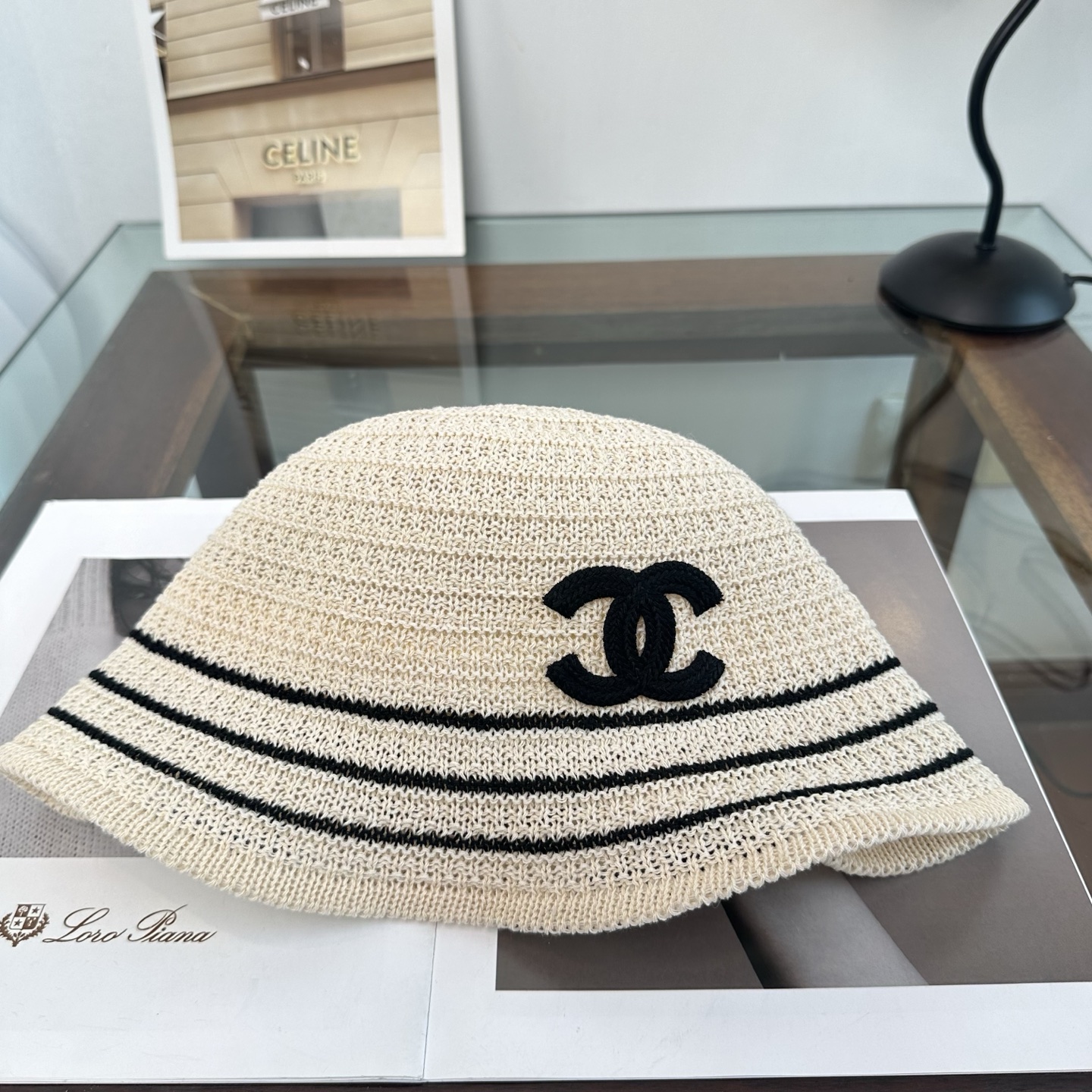 Chanel 渔夫帽 让兼顾时尚和遮阳的简约桶帽 出游拍照📷拗造型必备敲显脸小