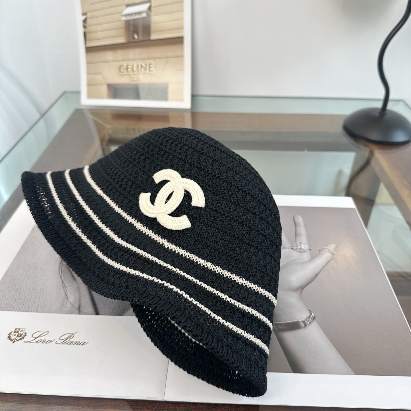 Chanel 渔夫帽 让兼顾时尚和遮阳的简约桶帽 出游拍照📷拗造型必备敲显脸小
