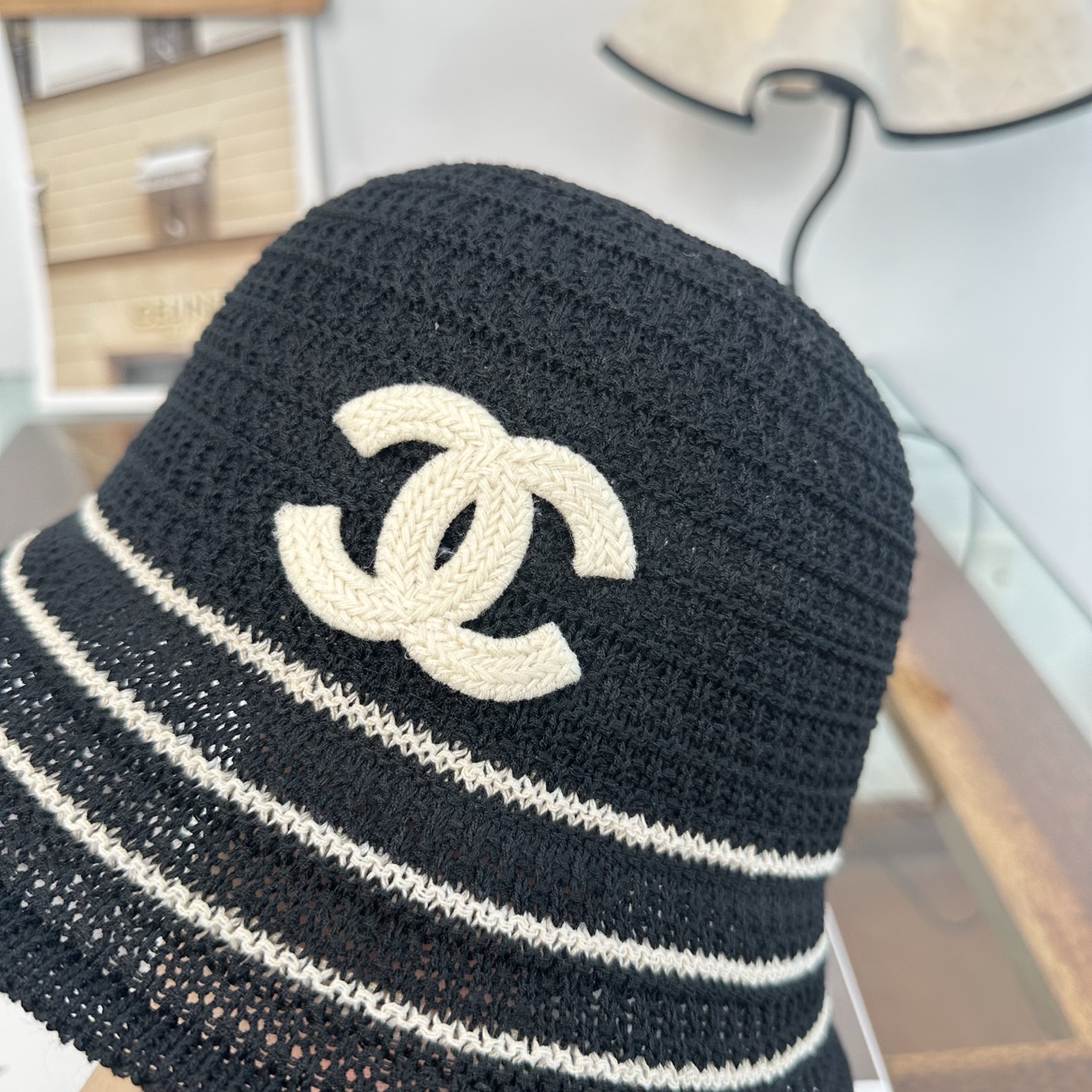 Chanel Chanel 渔夫帽 让兼顾 和遮阳的简约桶帽
