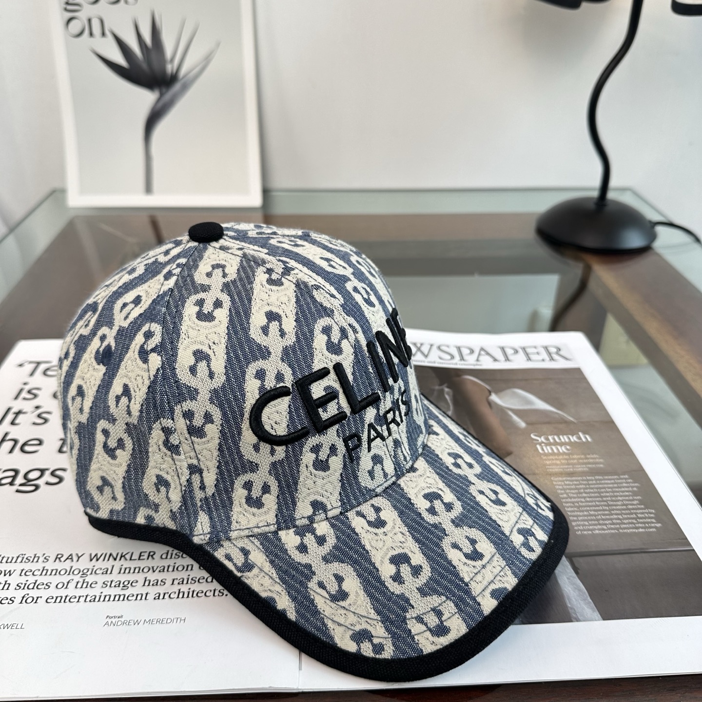 爆款CELINE（赛琳）简约明星同款最新棒球帽，时尚潮流，高端做工！每一个帽子都是用心之作！非一般的品质
