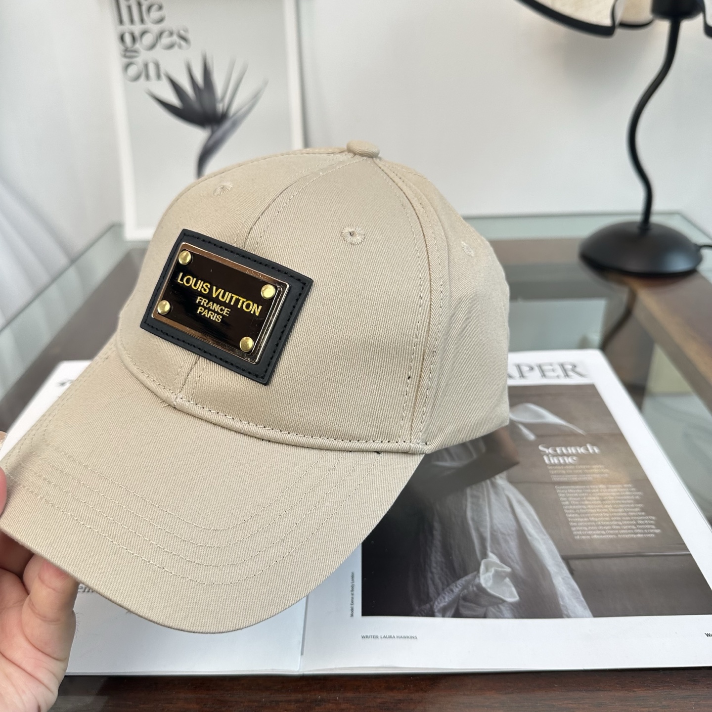 🧢路易威登棒球帽 LouisVuitton😍新款LV棒球帽，重工打造♥️高端大气，百搭款🤗男女通用！