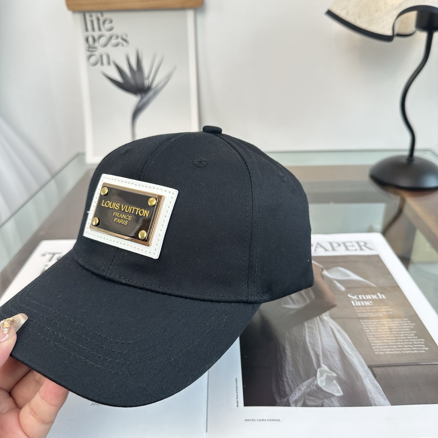 🧢路易威登棒球帽 LouisVuitton😍新款LV棒球帽，重工打造♥️高端大气，百搭款🤗男女通用！
