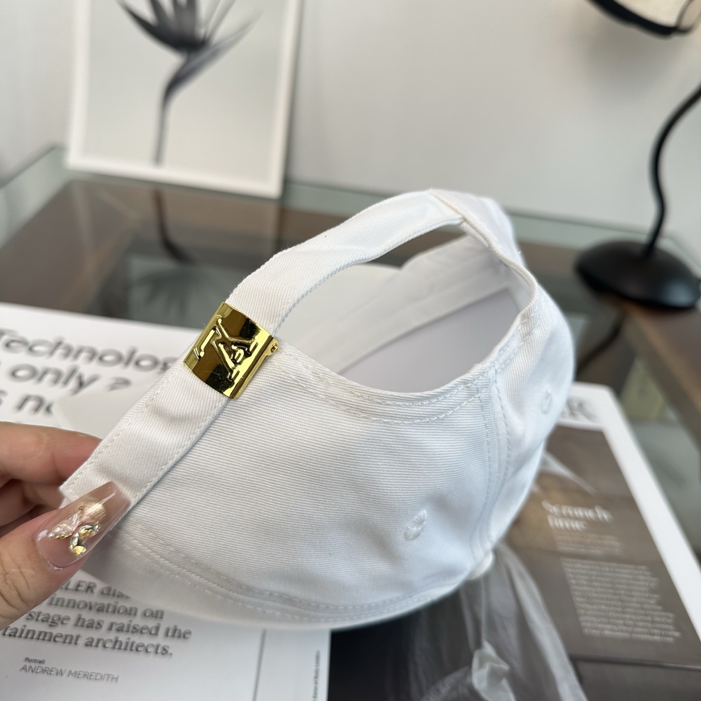 🧢路易威登棒球帽 LouisVuitton😍新款LV棒球帽，重工打造♥️高端大气，百搭款🤗男女通用！