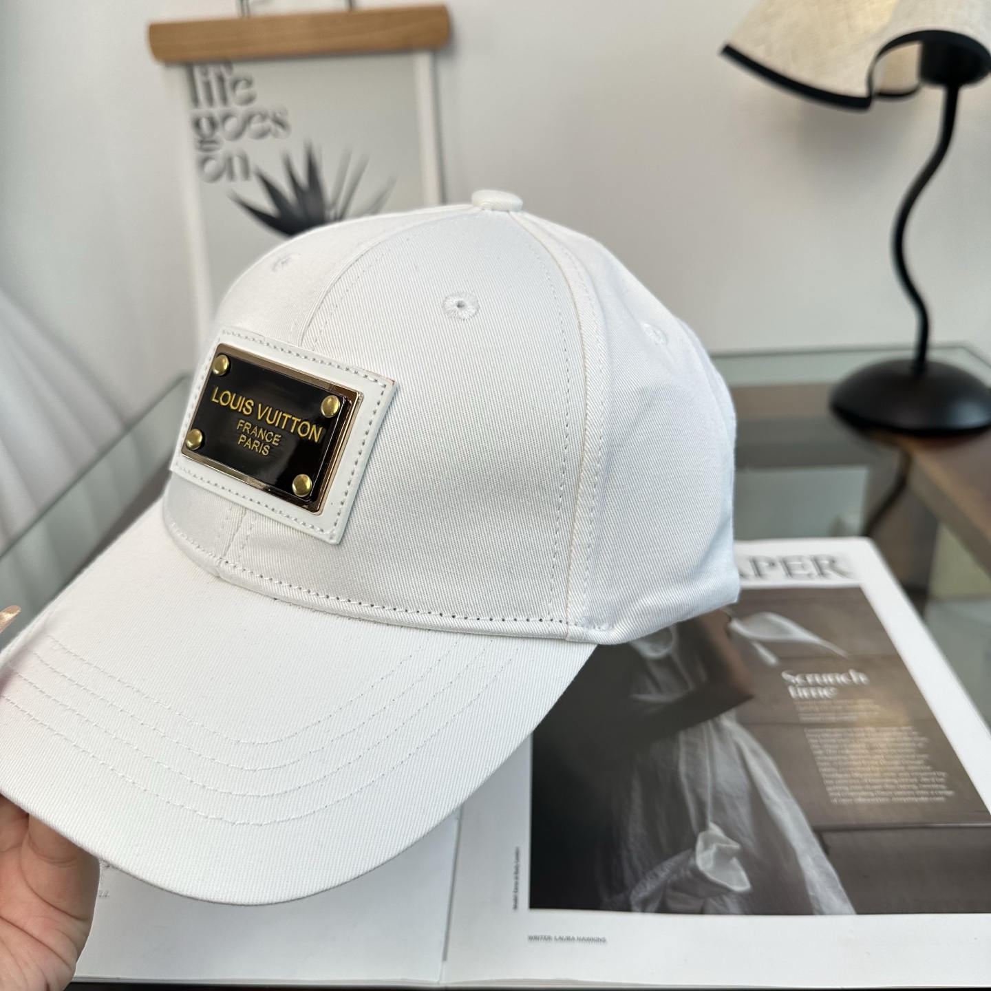 🧢路易威登棒球帽 LouisVuitton😍新款LV棒球帽，重工打造♥️高端大气，百搭款🤗男女通用！