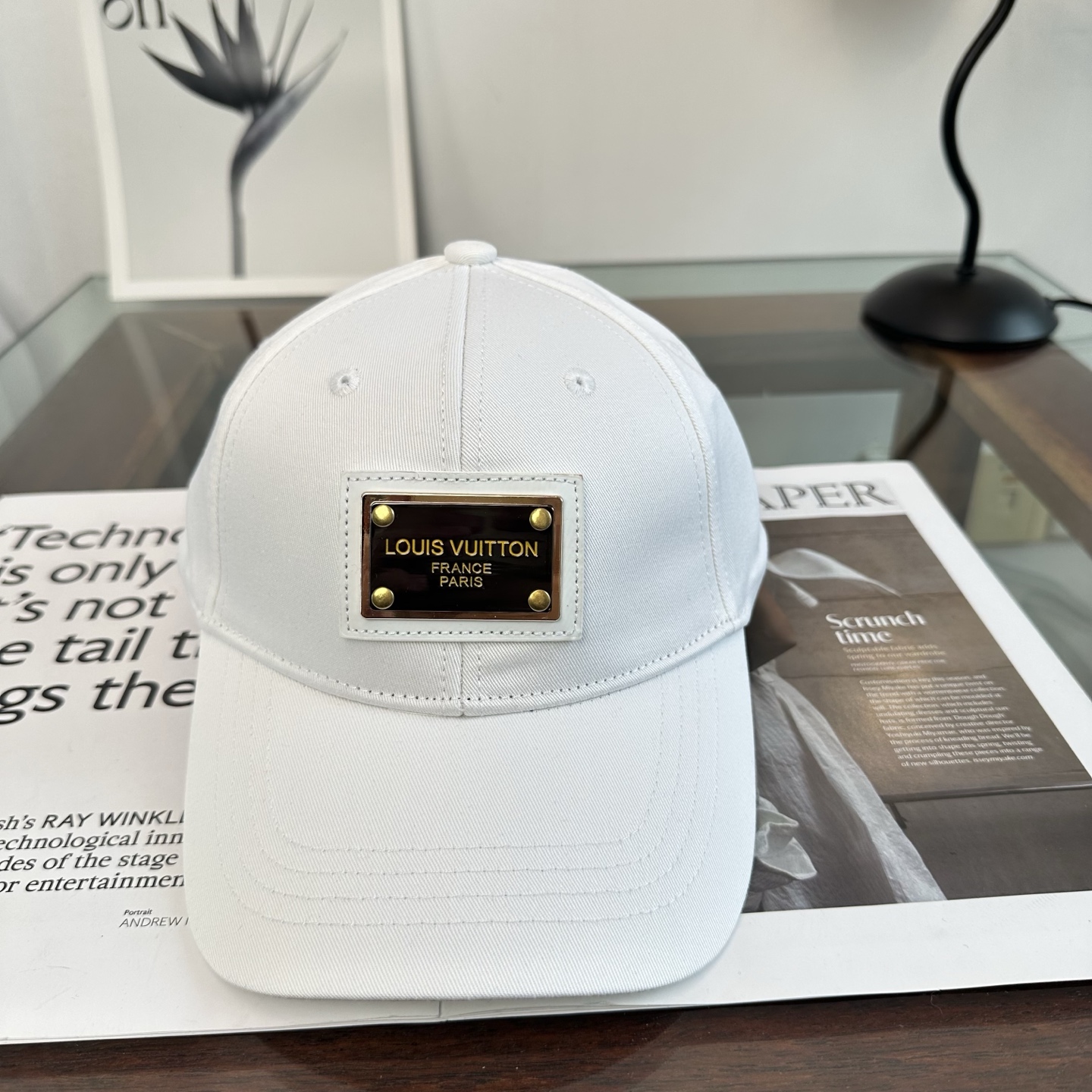 🧢路易威登棒球帽 LouisVuitton😍新款LV棒球帽，重工打造♥️高端大气，百搭款🤗男女通用！