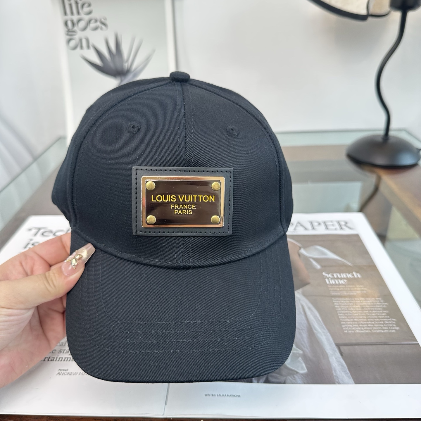 🧢路易威登棒球帽 LouisVuitton😍新款LV棒球帽，重工打造♥️高端大气，百搭款🤗男女通用！