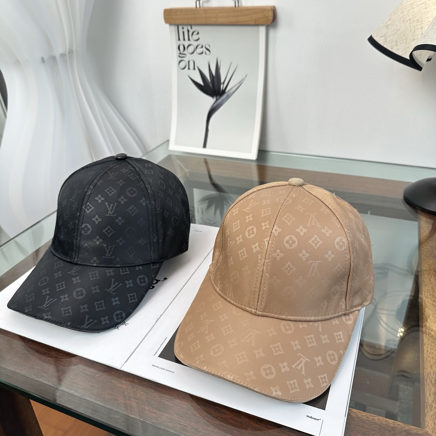 🧢路易威登棒球帽 LouisVuitton😍新款LV棒球帽，重工打造♥️高端大气，百搭款🤗男女通用！