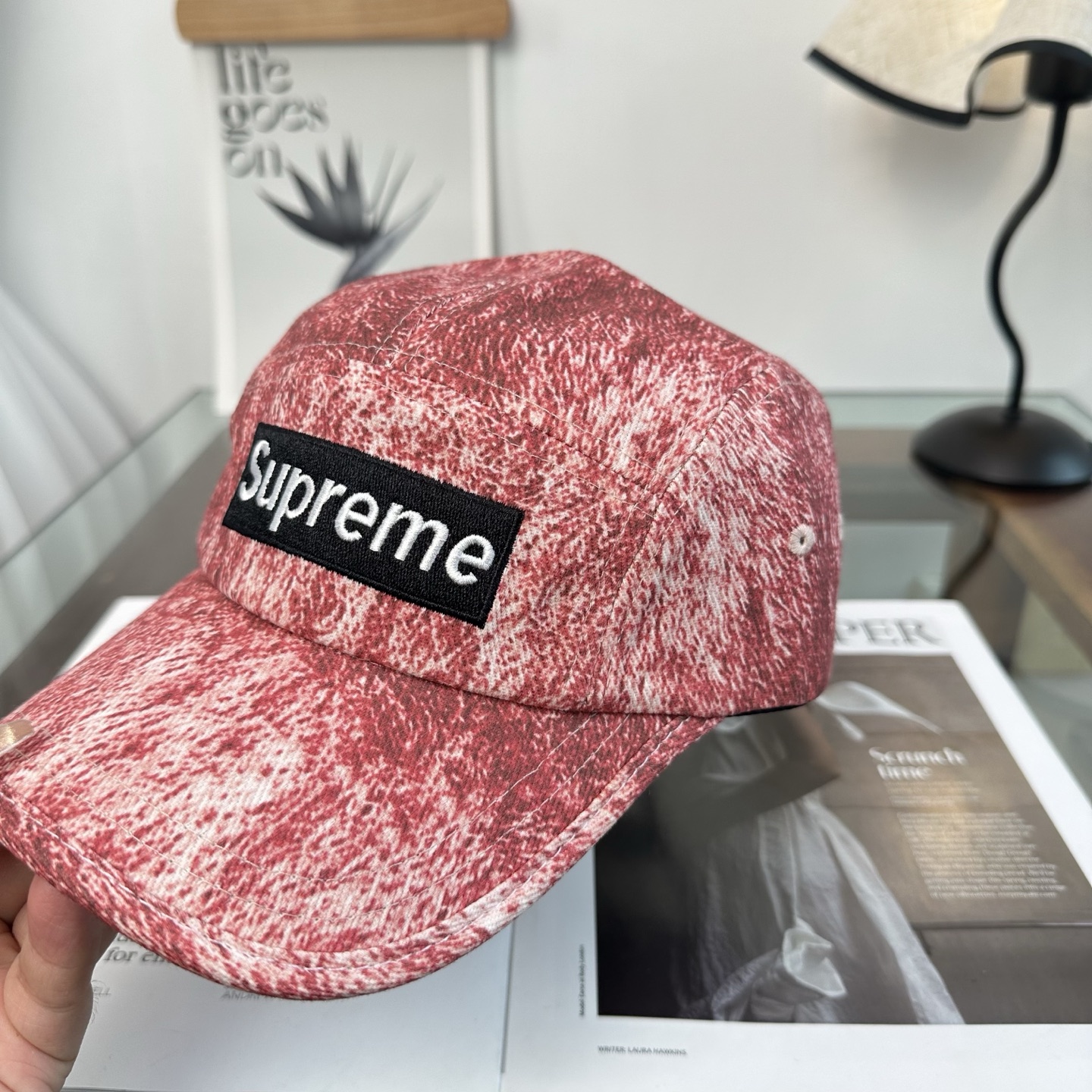 suPreme 棒球帽 😍新款棒球帽，重工打造♥️高端大气，百搭款🤗男女通用！
