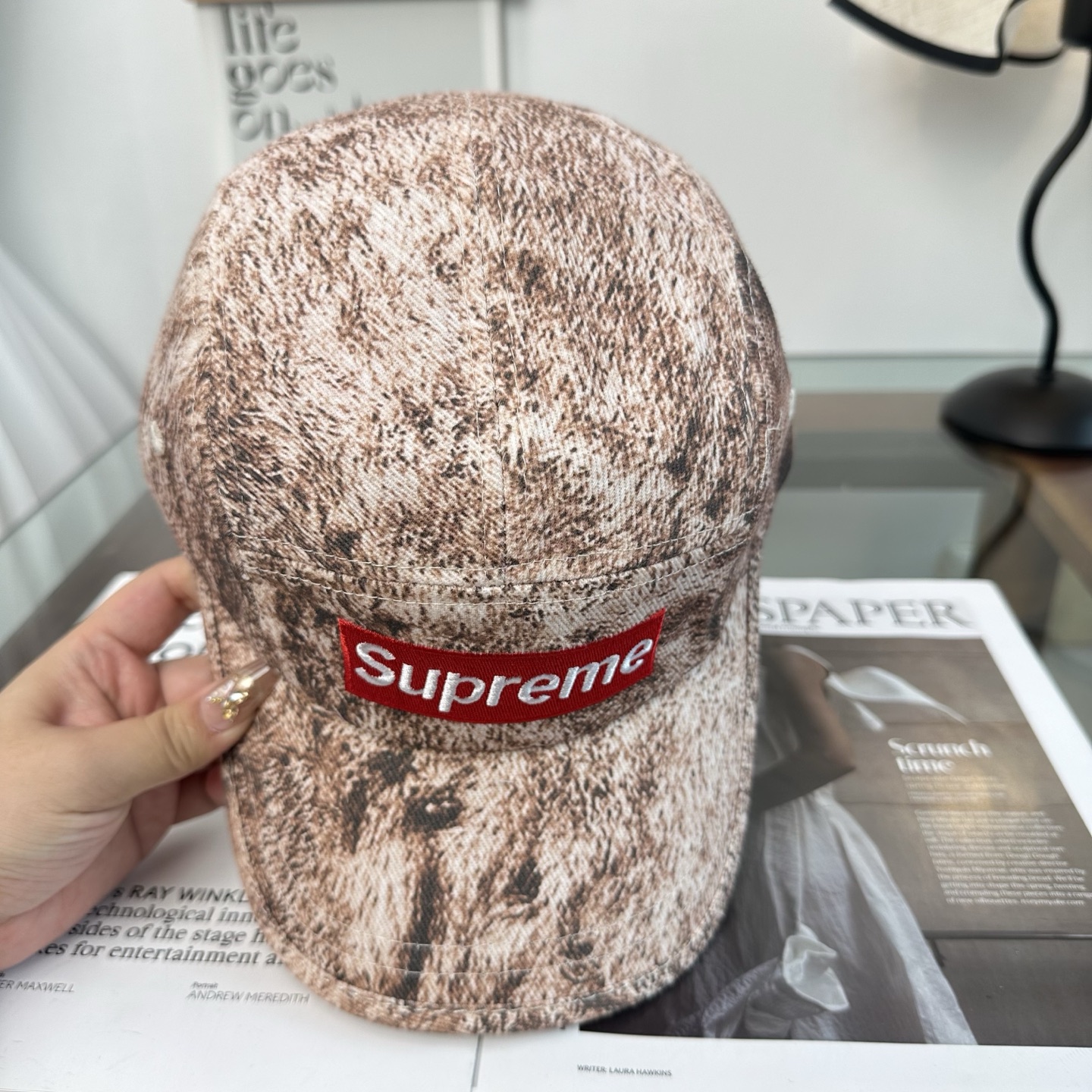 suPreme 棒球帽 😍新款棒球帽，重工打造♥️高端大气，百搭款🤗男女通用！
