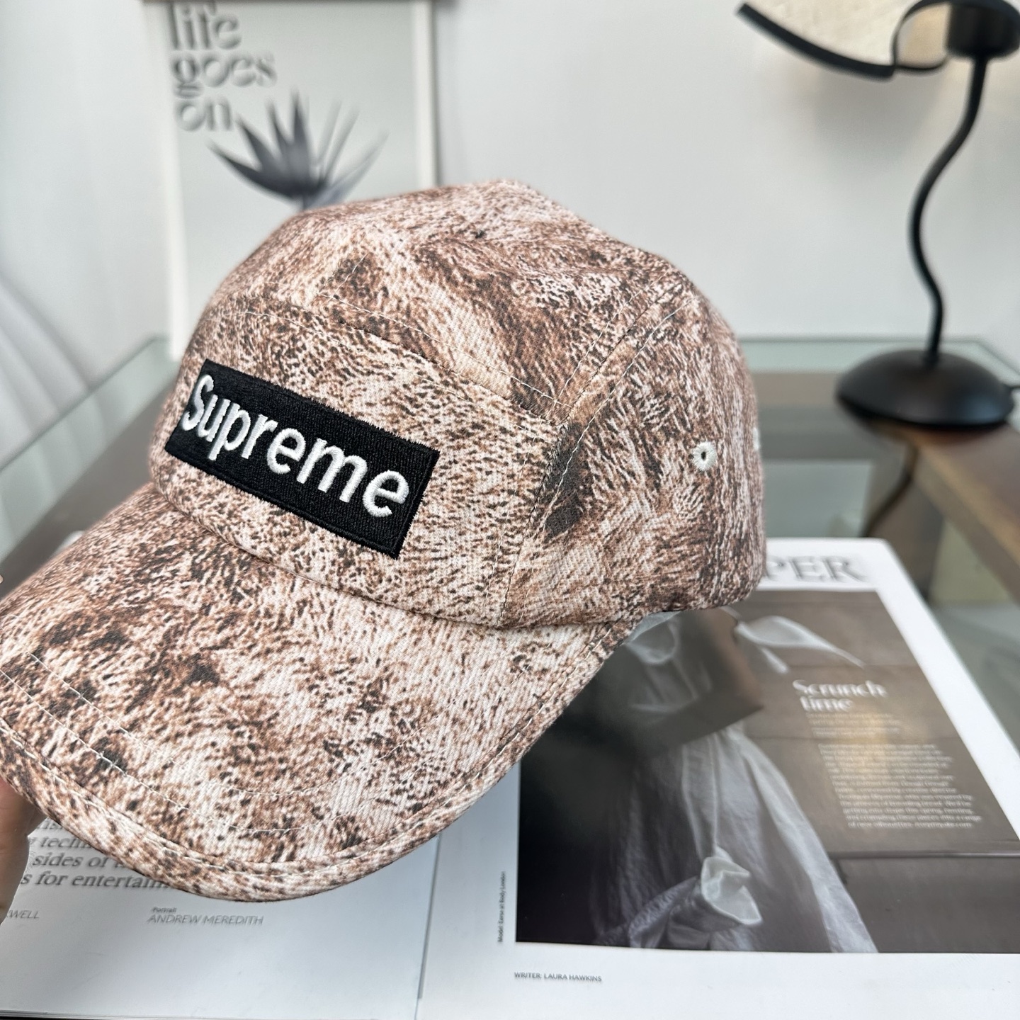 suPreme 棒球帽 😍新款棒球帽，重工打造♥️高端大气，百搭款🤗男女通用！