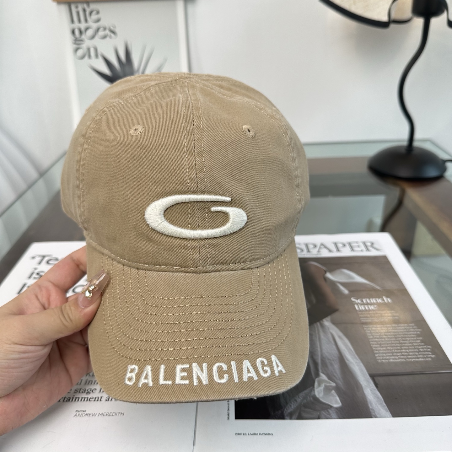 新品Balenciaga 巴黎世家字母新款棒球帽现货秒发🧢简约时尚超级无敌好看的帽子！情侣款！