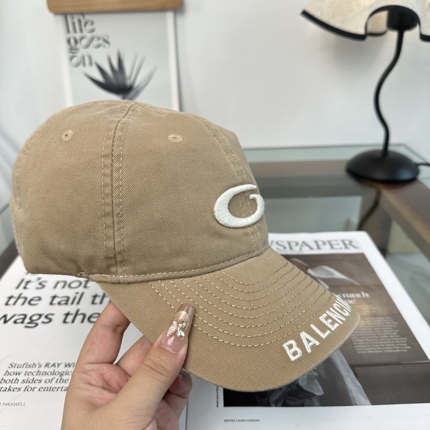 新品Balenciaga 巴黎世家字母新款棒球帽现货秒发🧢简约时尚超级无敌好看的帽子！情侣款！