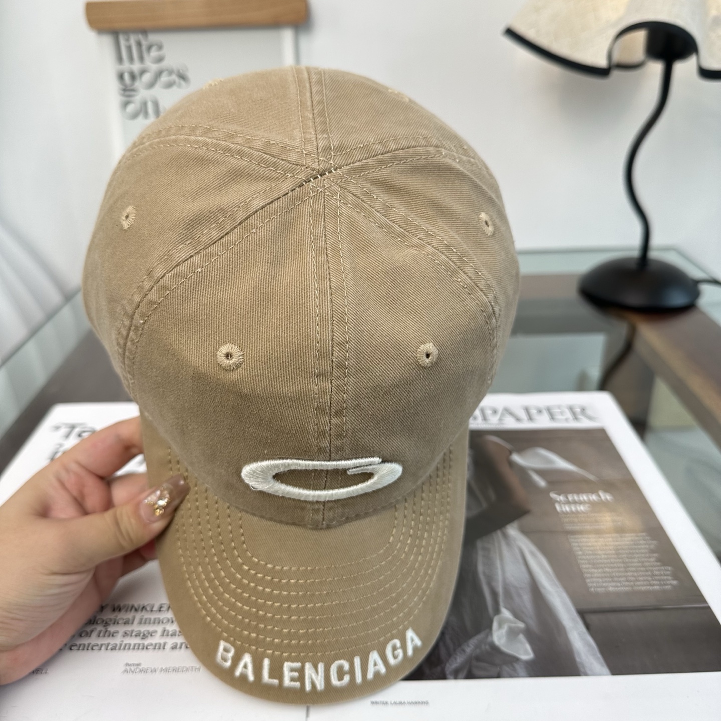 新品Balenciaga 巴黎世家字母新款棒球帽现货秒发🧢简约时尚超级无敌好看的帽子！情侣款！