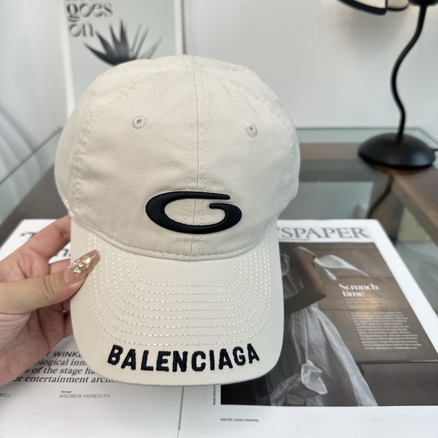 新品Balenciaga 巴黎世家字母新款棒球帽现货秒发🧢简约时尚超级无敌好看的帽子！情侣款！
