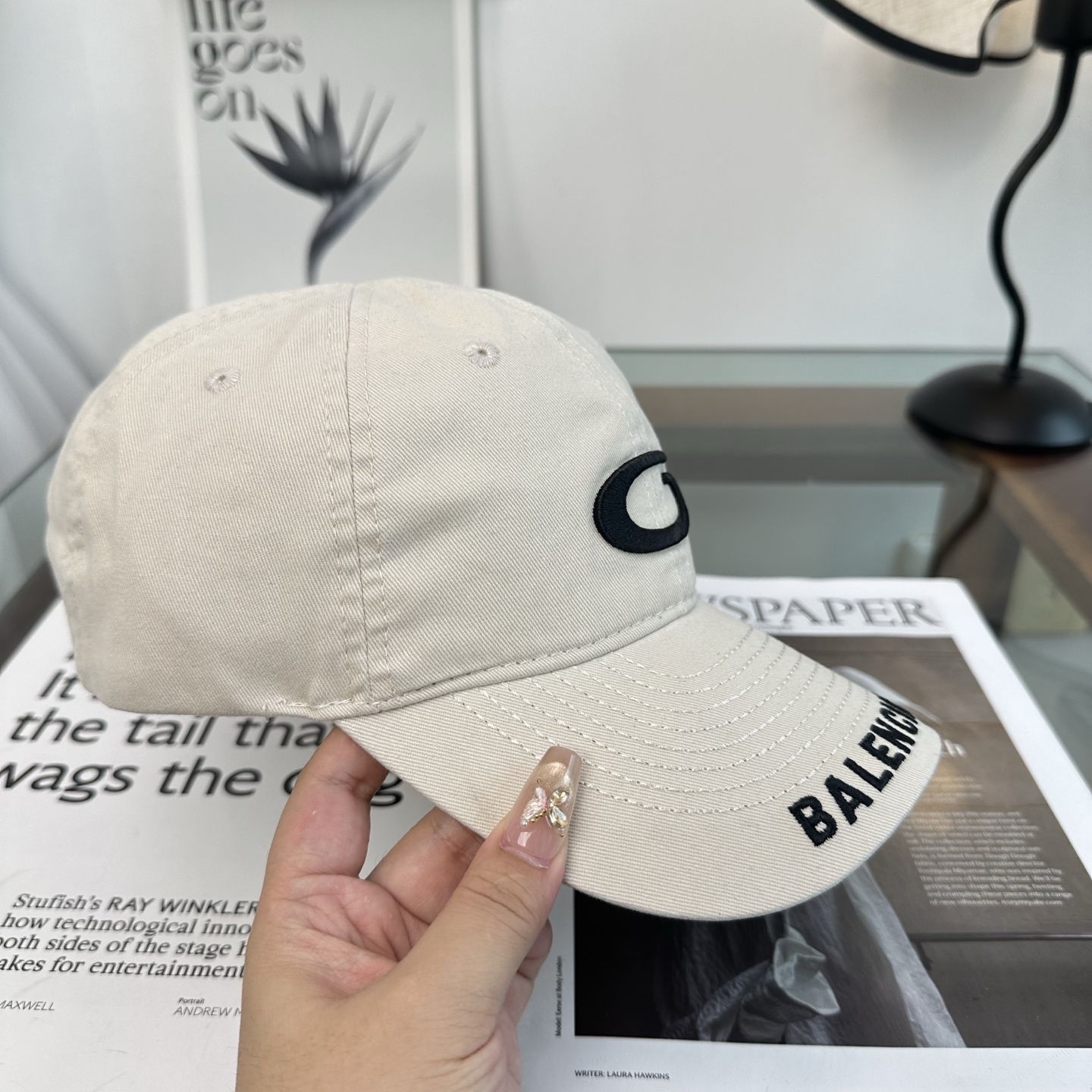 新品Balenciaga 巴黎世家字母新款棒球帽现货秒发🧢简约时尚超级无敌好看的帽子！情侣款！
