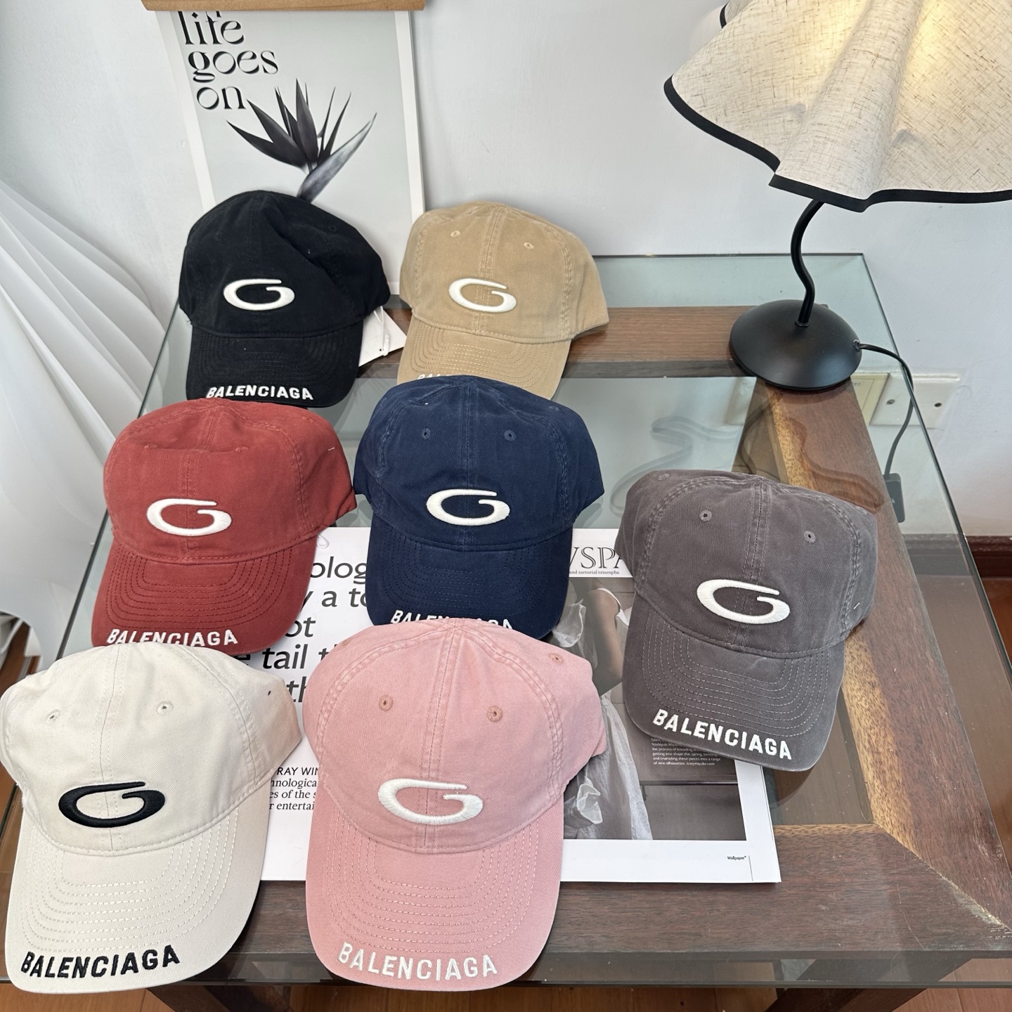 新品Balenciaga 巴黎世家字母新款棒球帽现货秒发🧢简约时尚超级无敌好看的帽子！情侣款！